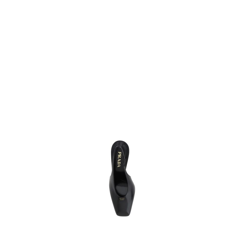 Pantofi cu toc din piele Prada