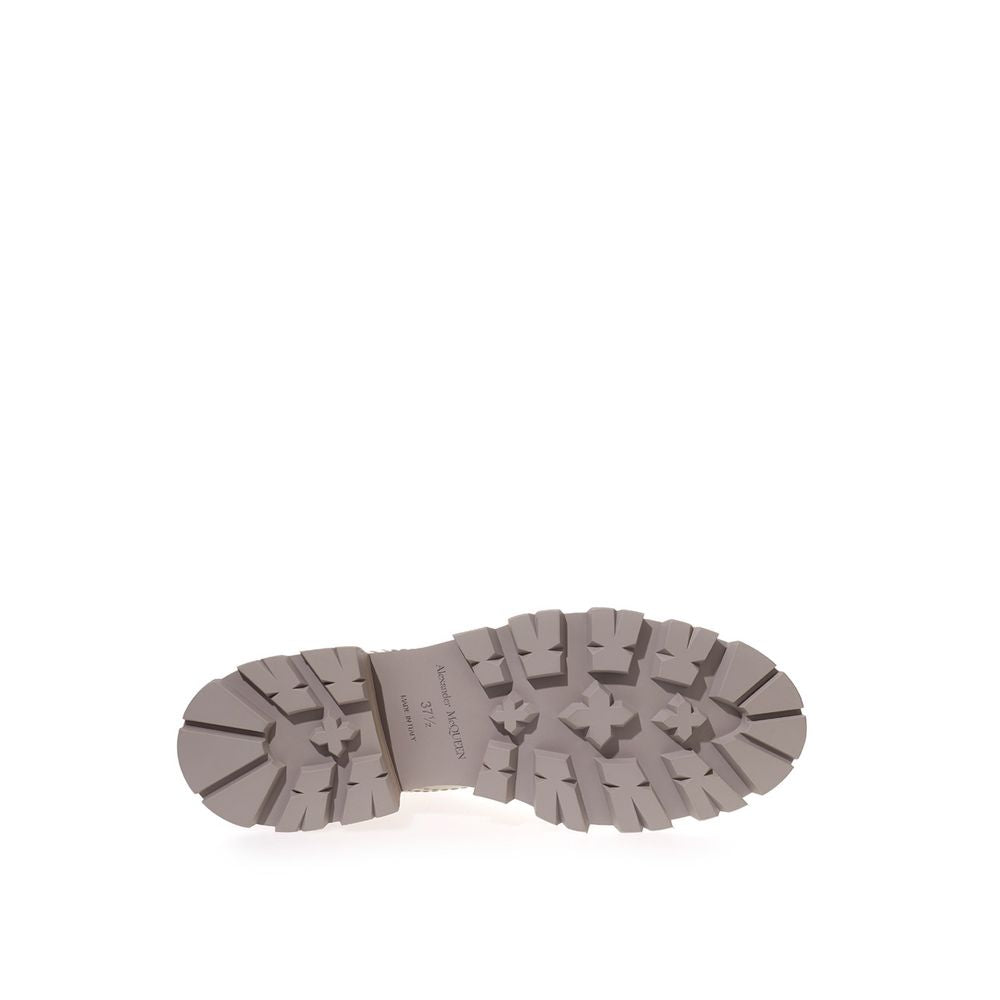 Ghete elegante din piele gri Alexander McQueen pentru pași eleganți