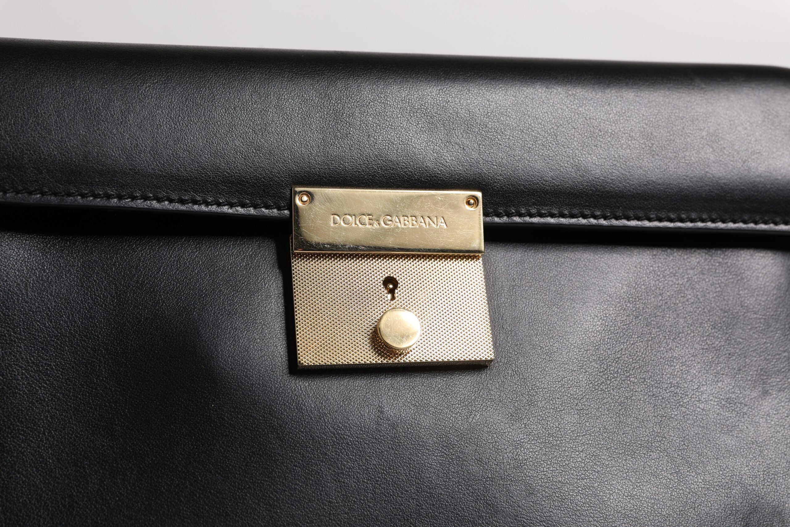 Dolce & Gabbana – Dokumenten-Aktentasche aus schwarzem Leder mit Logo-Schild