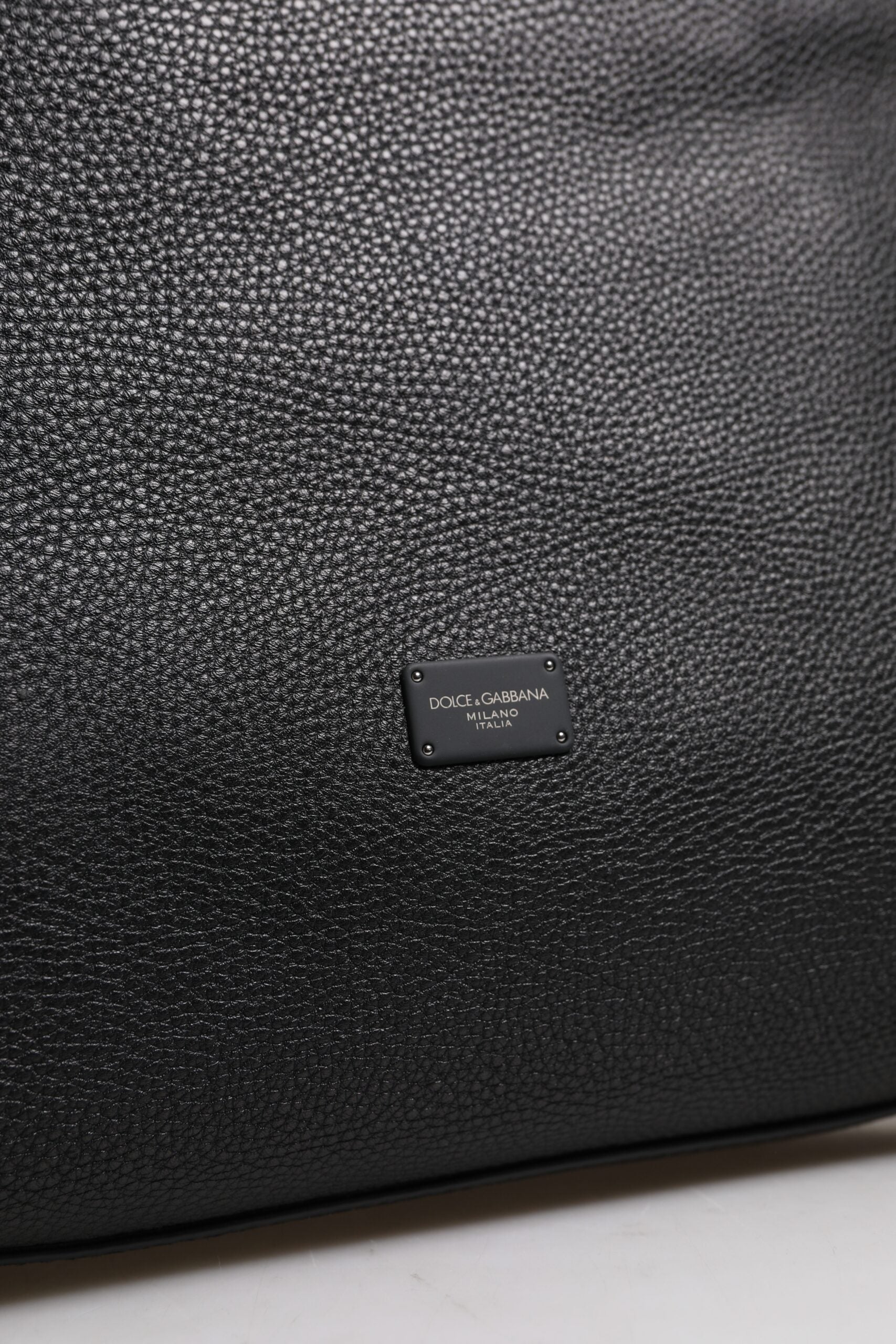 Dolce & Gabbana – Reisetasche aus schwarzem Kalbsleder mit Schulterriemen