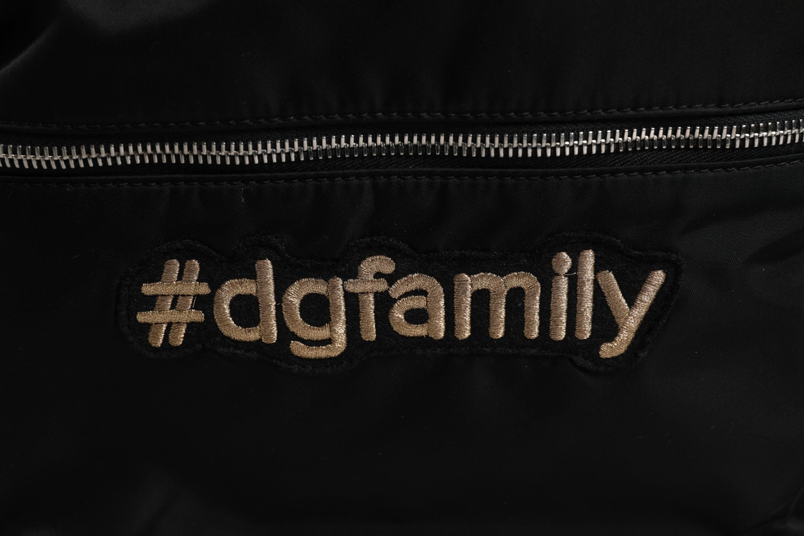 Dolce & Gabbana – Rucksack „VULCANO“ aus schwarzem Nylon #DGFAMILY mit Verzierung