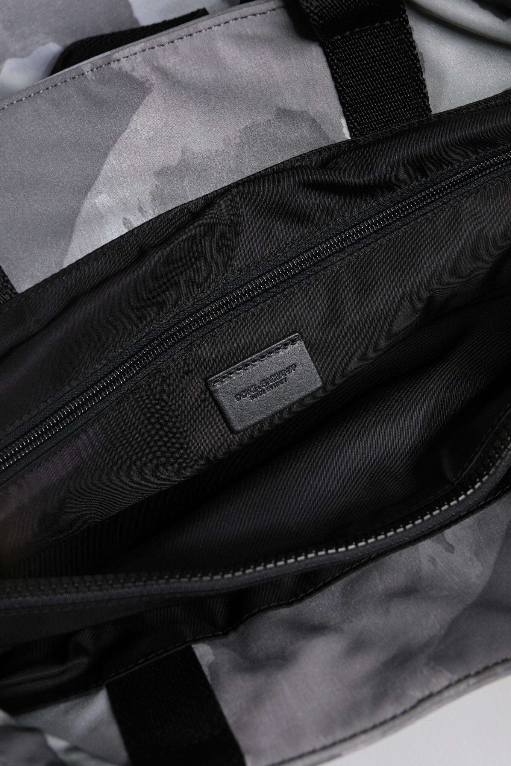 Dolce & Gabbana – Schwarze Camouflage-Tasche mit Schultergurt und Logo-Schild