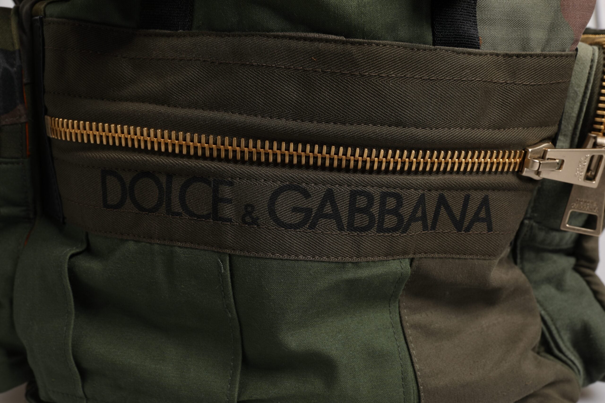 Rucsac de călătorie Dolce & Gabbana verde militar cu imprimeu patchwork