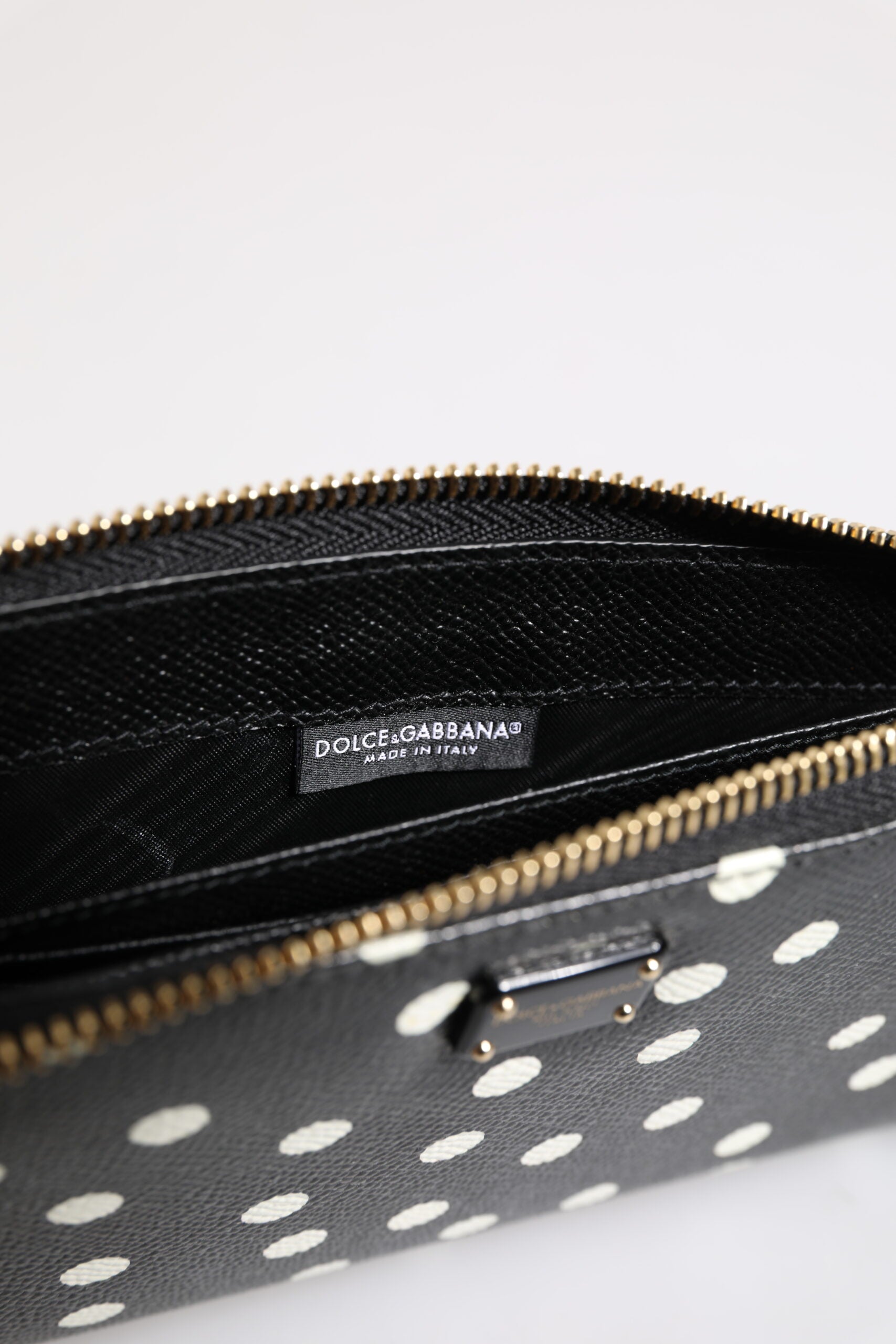 Portofel continental Dolce & Gabbana din piele cu buline negre și alb