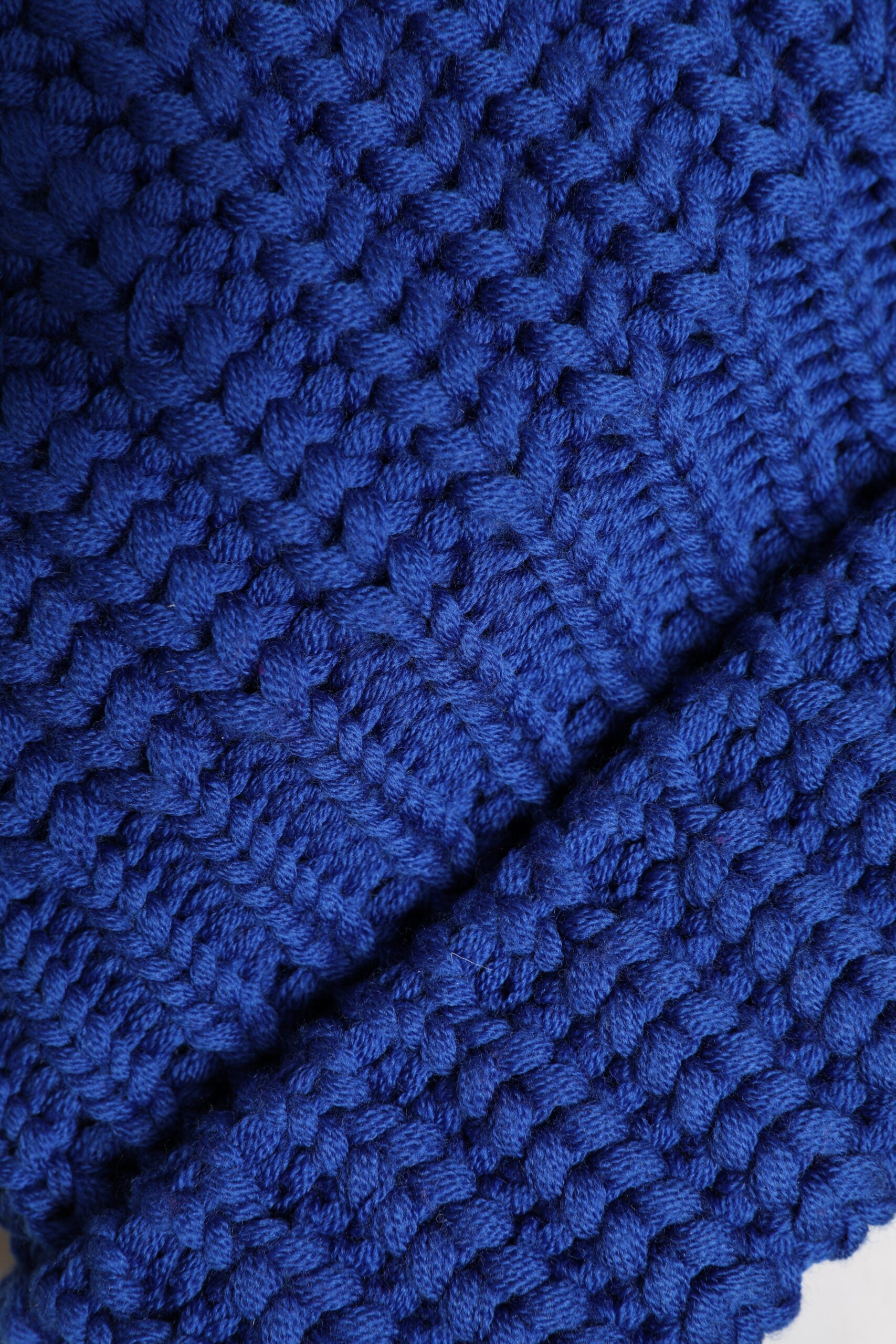 Dolce & Gabbana Blaue Wollstrickmütze für den Winter