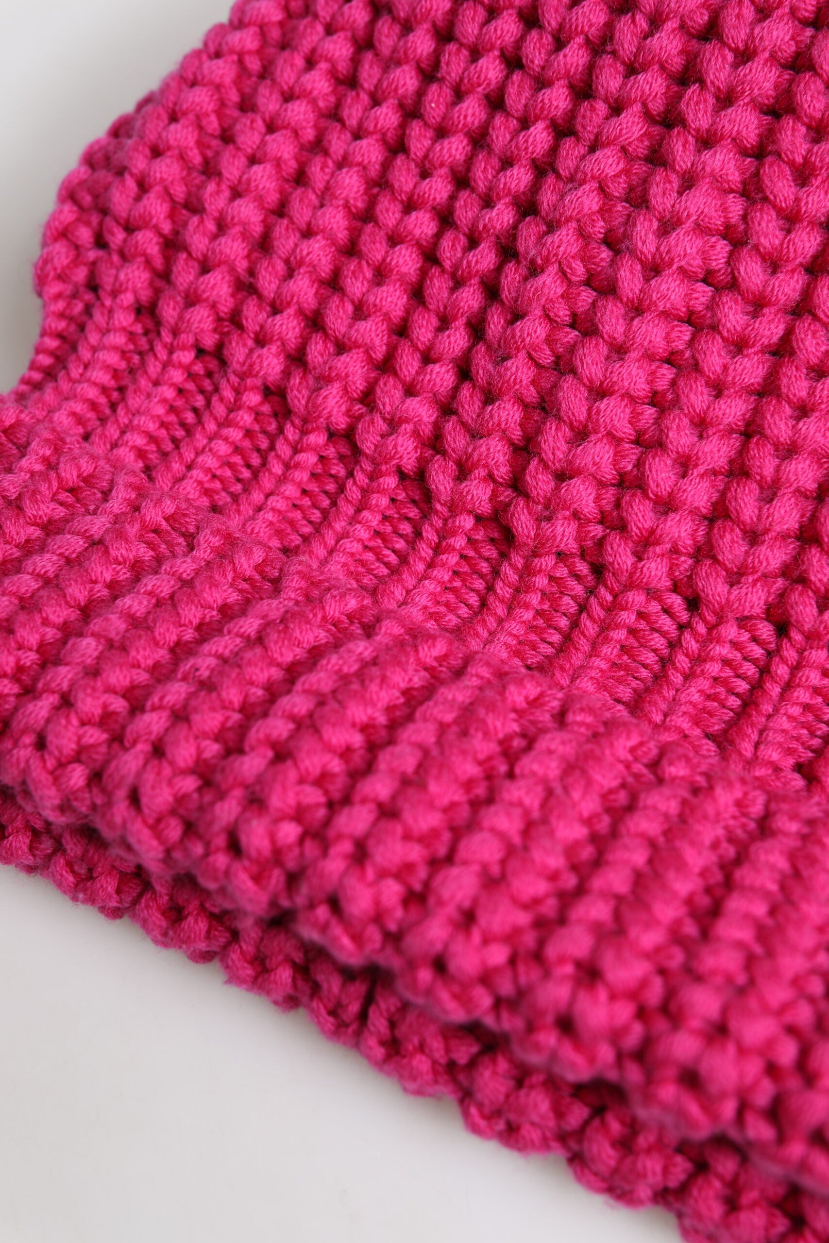 Dolce & Gabbana – Wintermütze aus gestrickter Wolle in Rosa