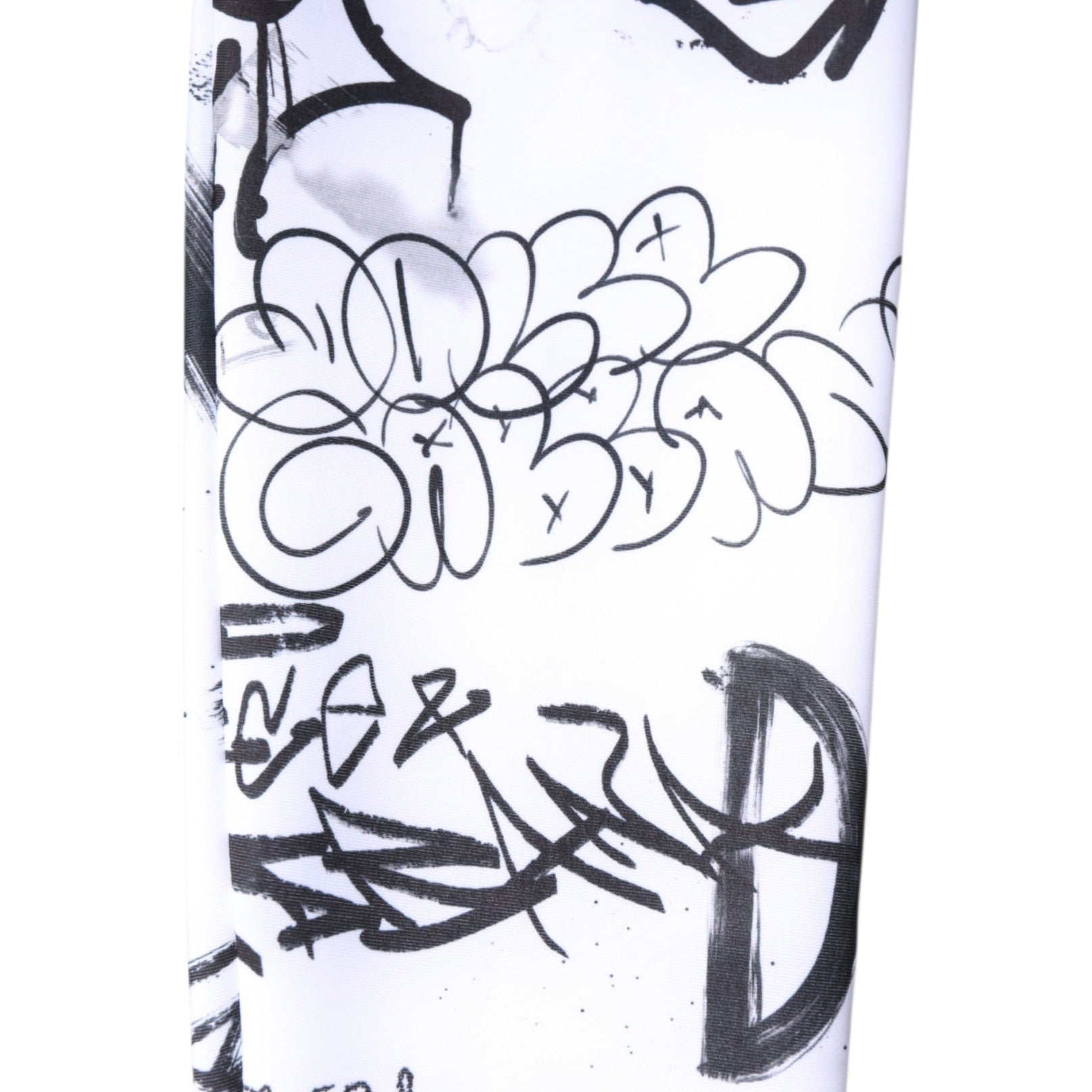 Dolce & Gabbana – Wadenstrümpfe aus weißer Baumwolle mit Graffiti-Motiv