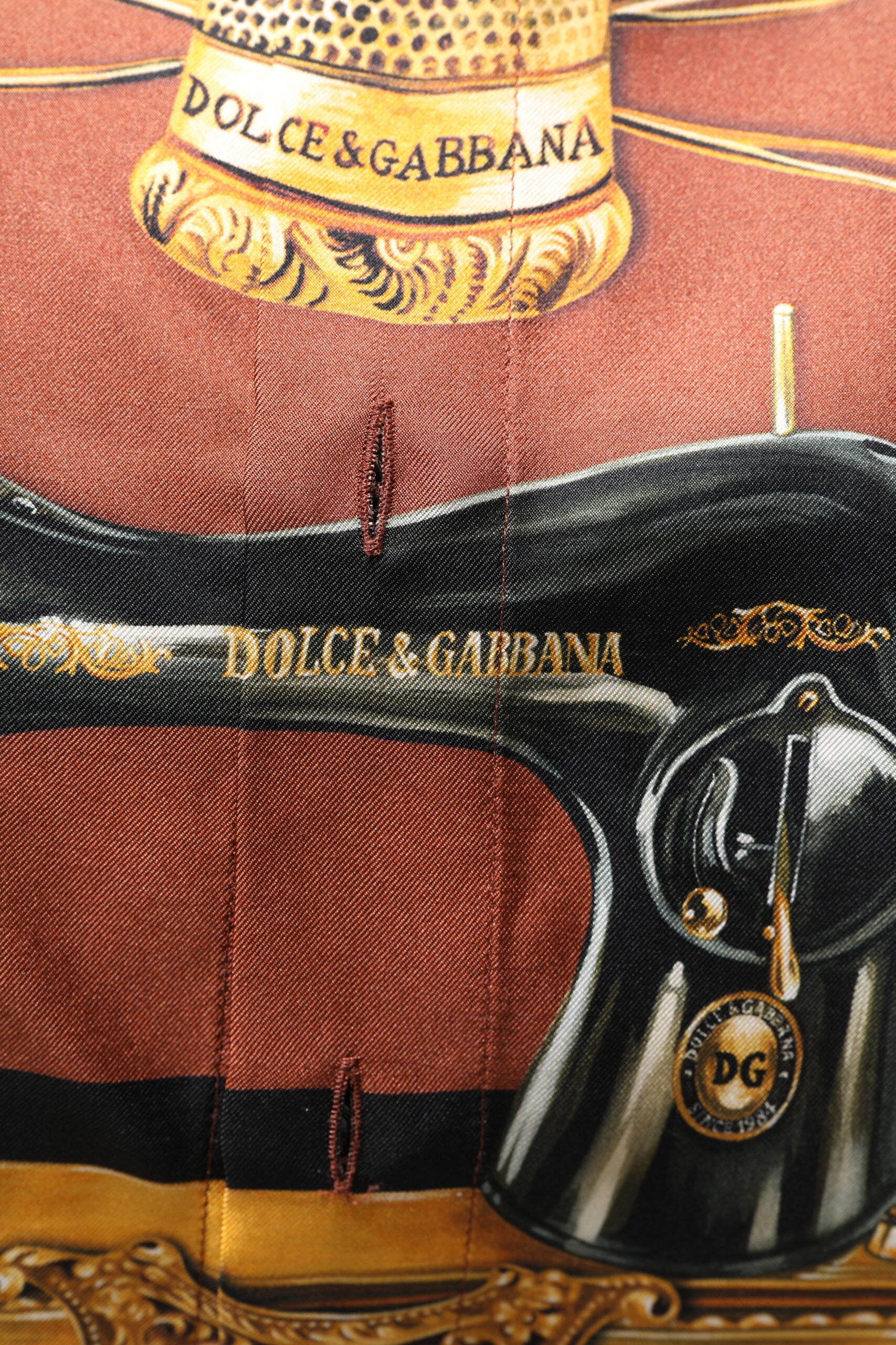 Dolce & Gabbana – Freizeithemd aus Seide mit mehrfarbigem Tailor-Print