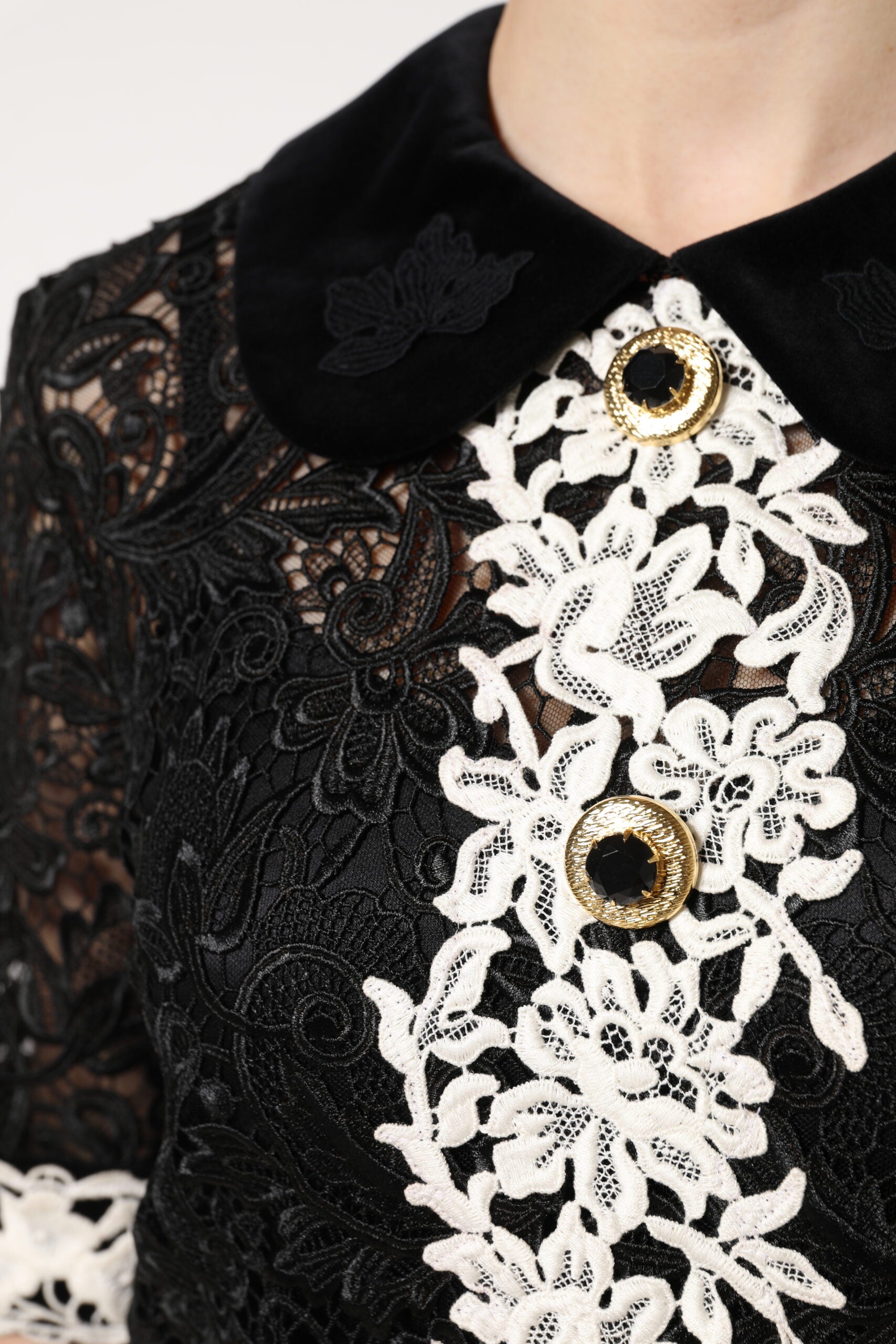 Rochie mini Dolce & Gabbana neagră cu dantelă florală