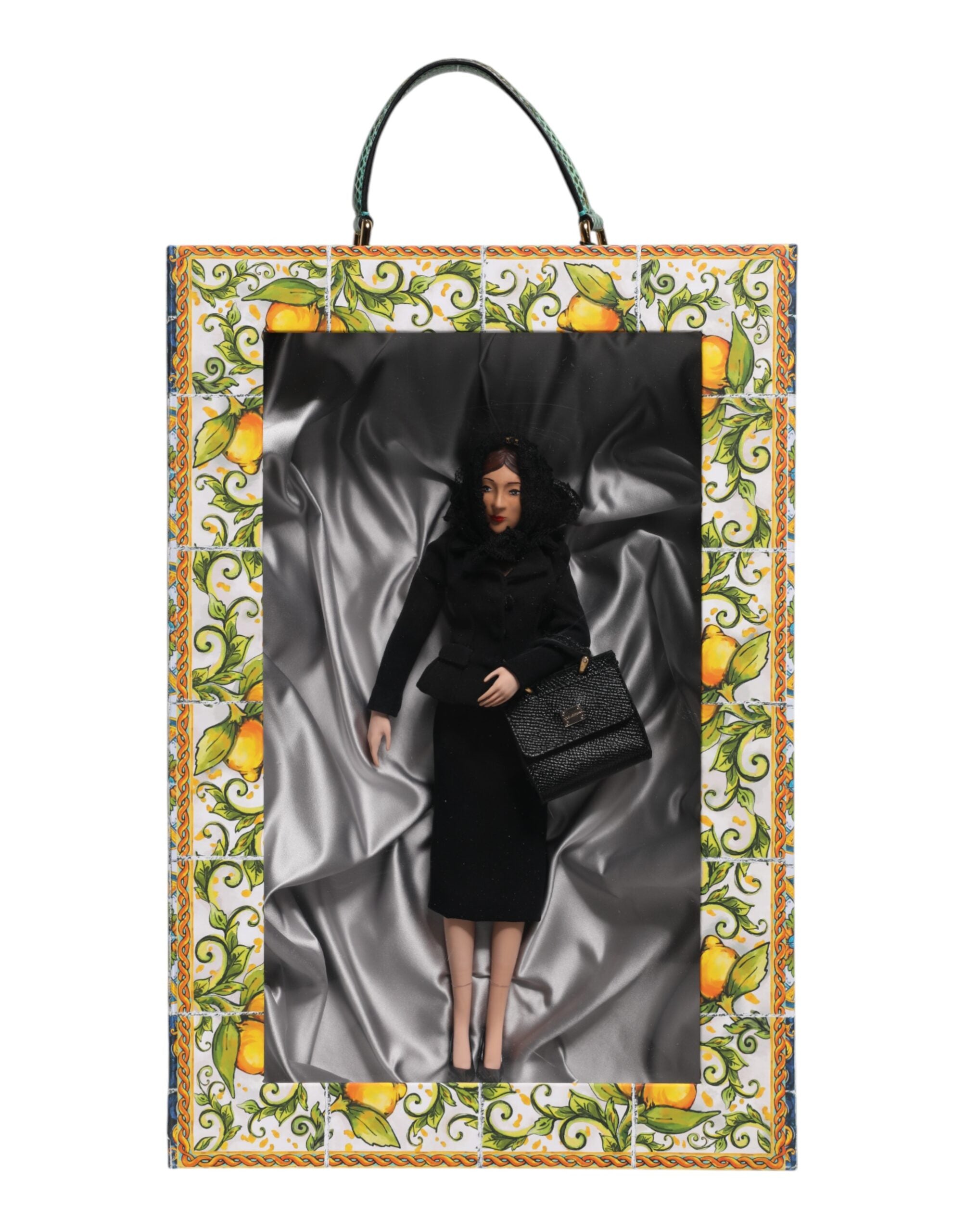 Rochie neagră Dolce & Gabbana din ceramică, porțelan, modă, piele, păpuși Sicily
