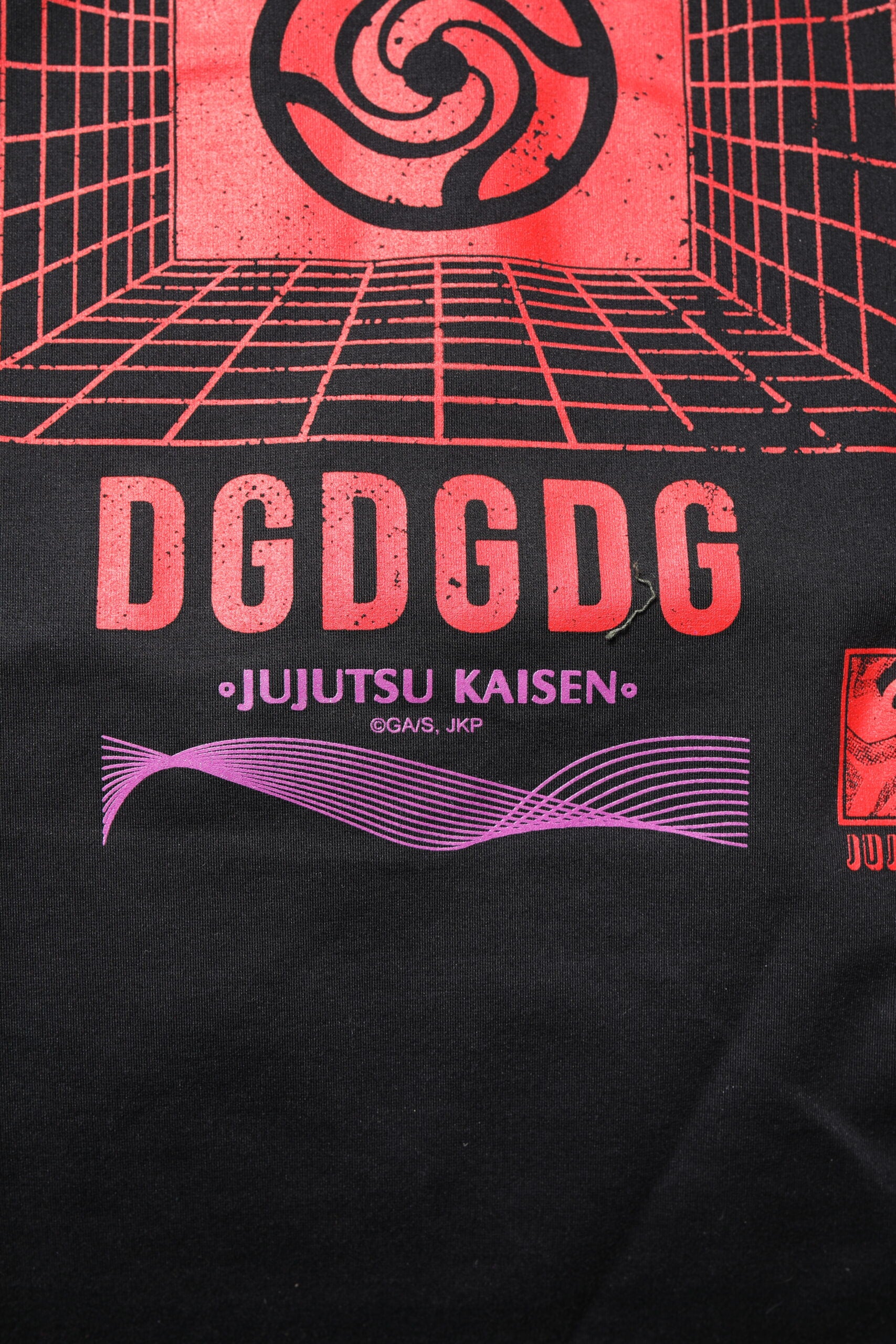 Dolce & Gabbana – Schwarzes T-Shirt mit Rundhalsausschnitt und grafischem Print aus Baumwolle