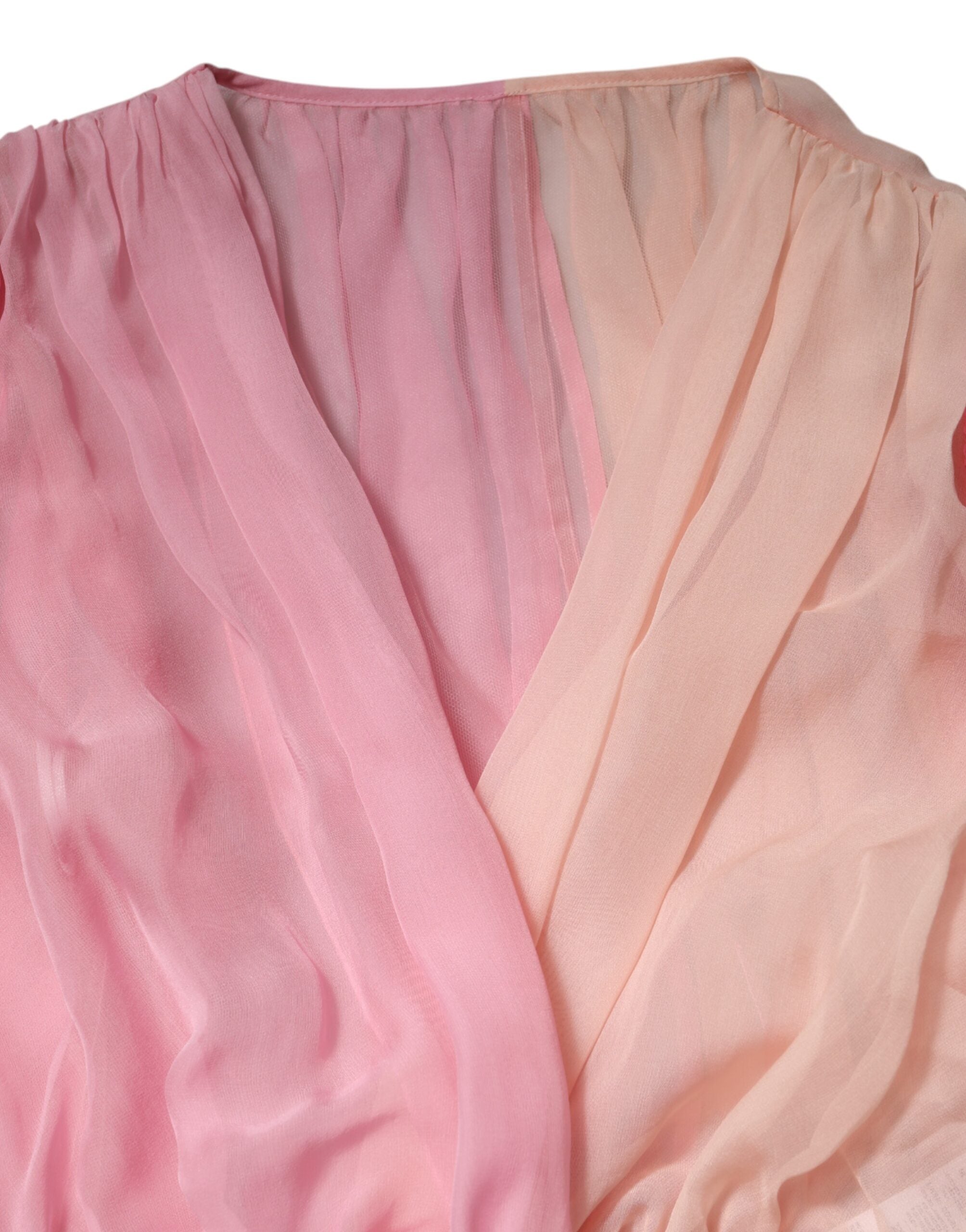 Dolce & Gabbana – Rosa Blusentop mit tiefem V-Ausschnitt und langen Ärmeln