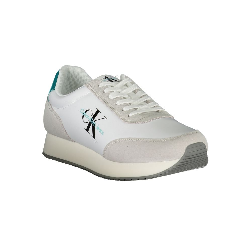Calvin Klein – Elegante weiße Schnür-Sneaker mit kontrastierenden Details