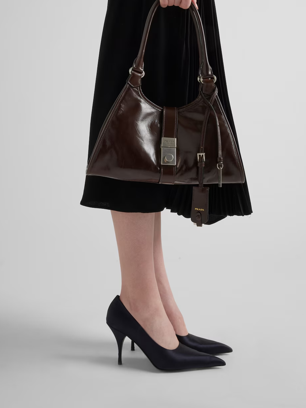Pantofi cu toc Prada din satin albastru