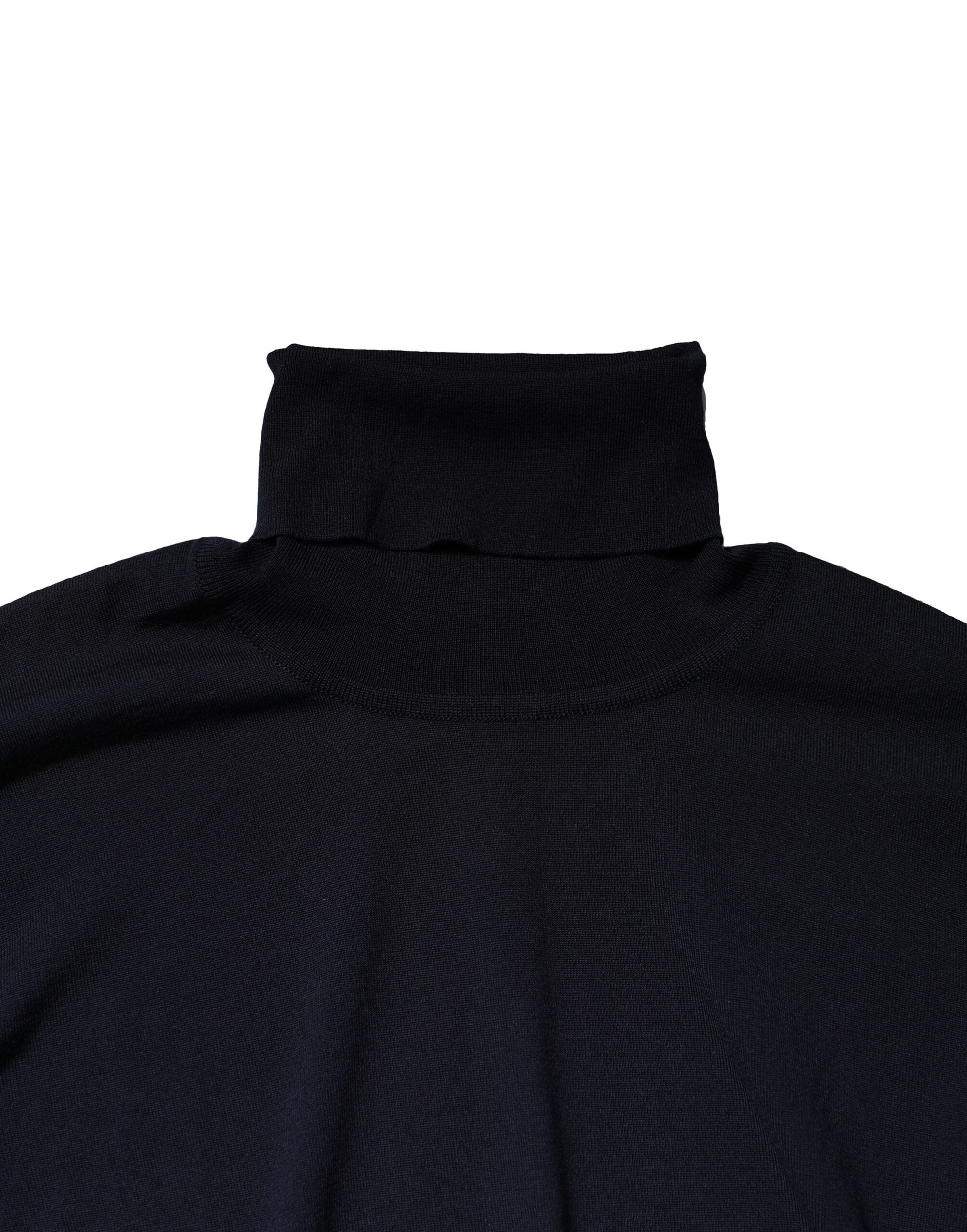 Dolce & Gabbana, blauer Pullover mit Rollkragen und langen Ärmeln