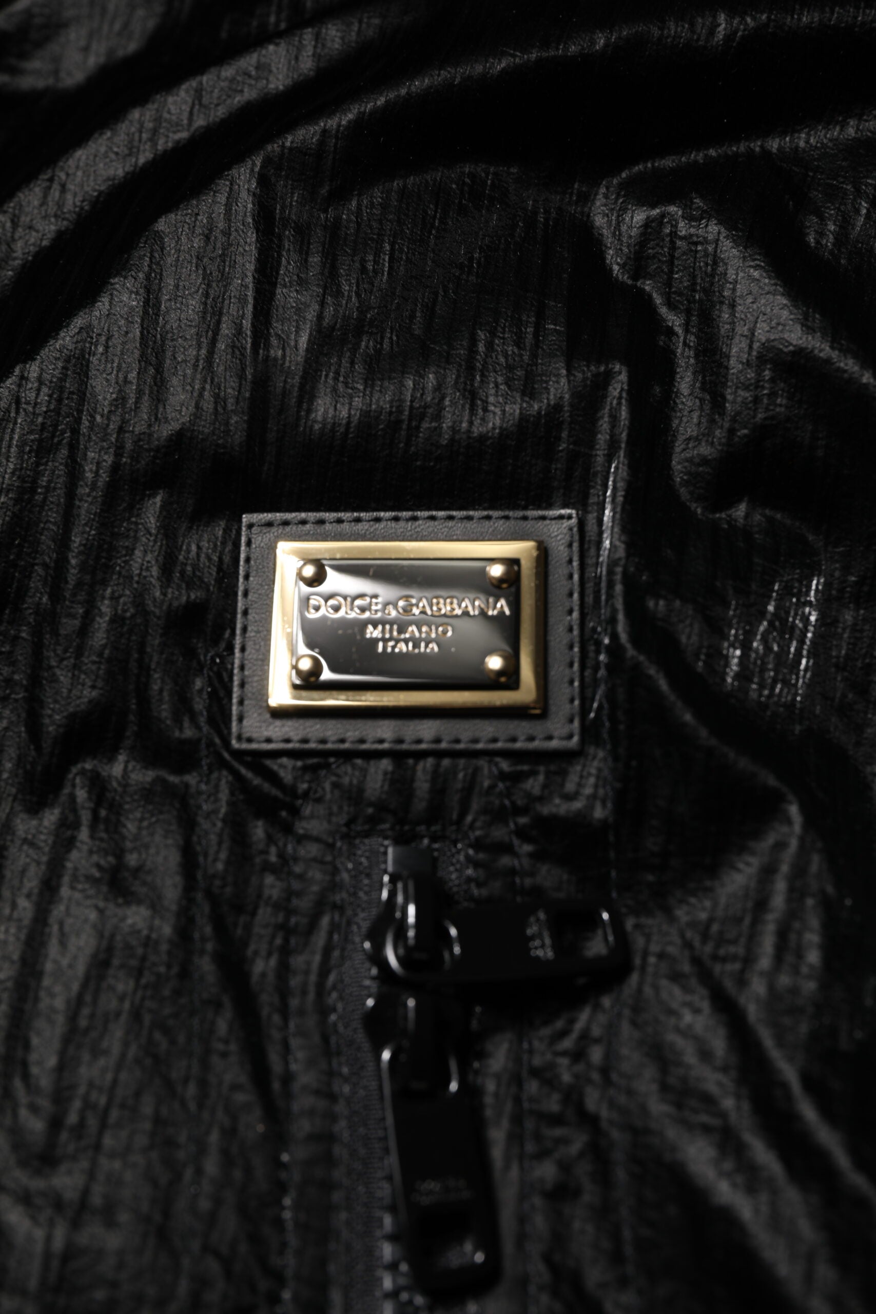Dolce & Gabbana – Schwarze Steppjacke mit durchgehendem Reißverschluss und Kapuze