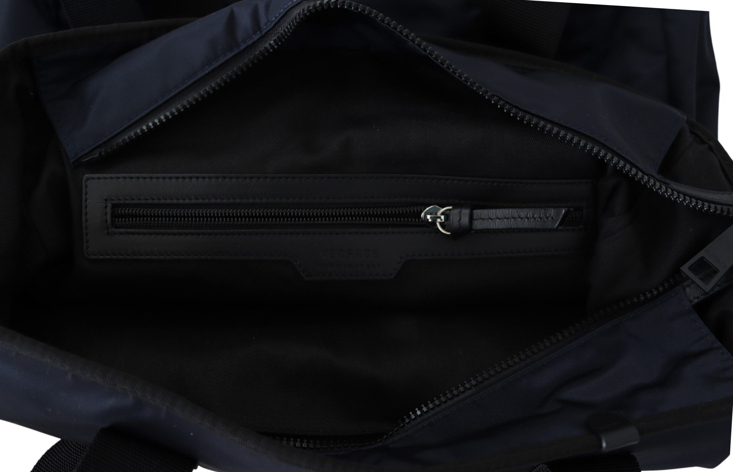 Versace Elegante blaue Nylon-Tragetasche