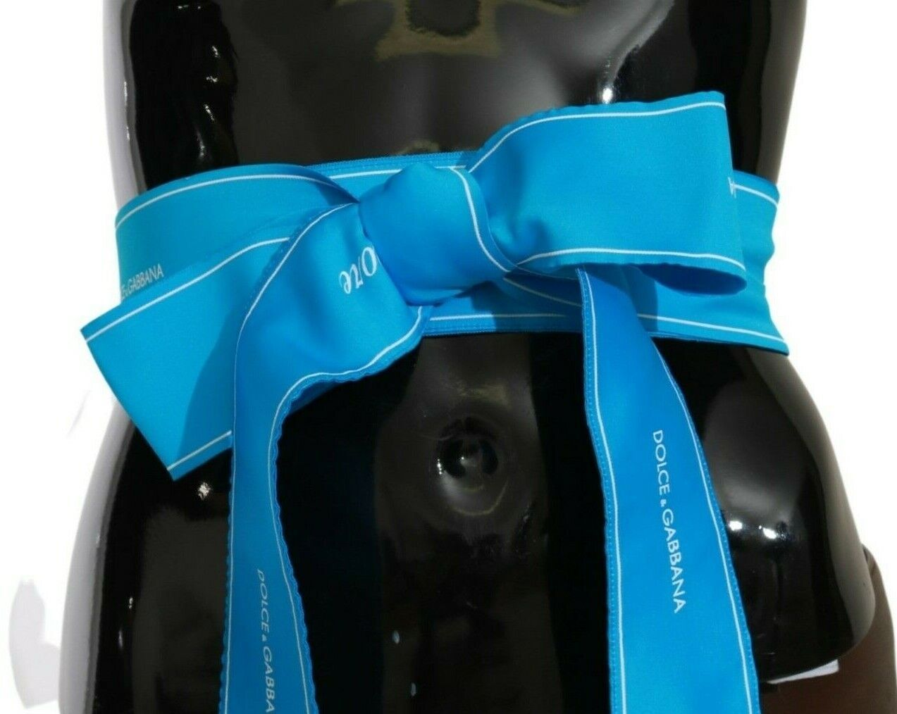 Dolce &amp; Gabbana Eleganter Taillengürtel mit Schleife und Druckknopf in Blau
