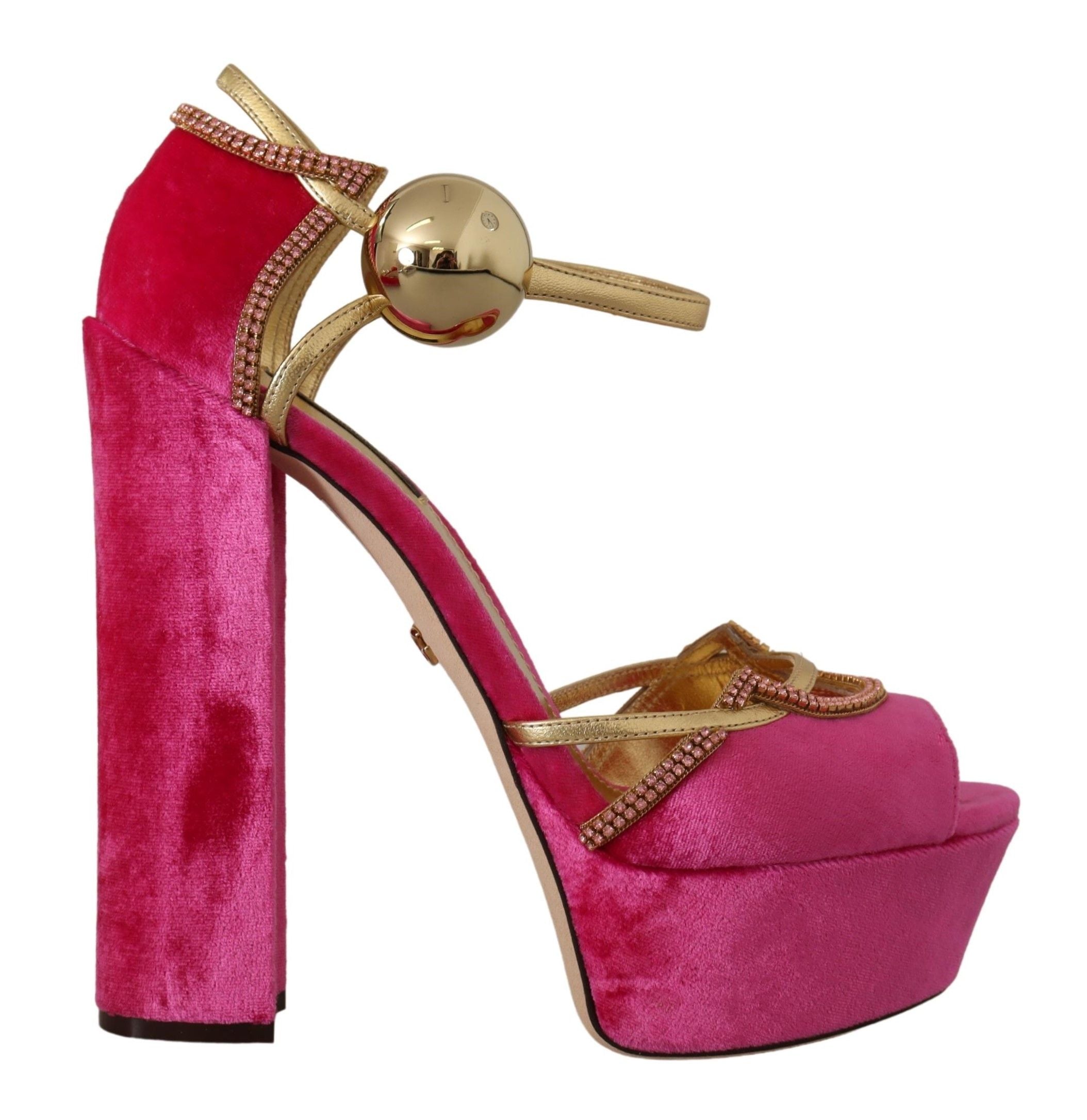 Dolce &amp; Gabbana – Ätherische Sandalen aus rosa Samt mit Kristallen