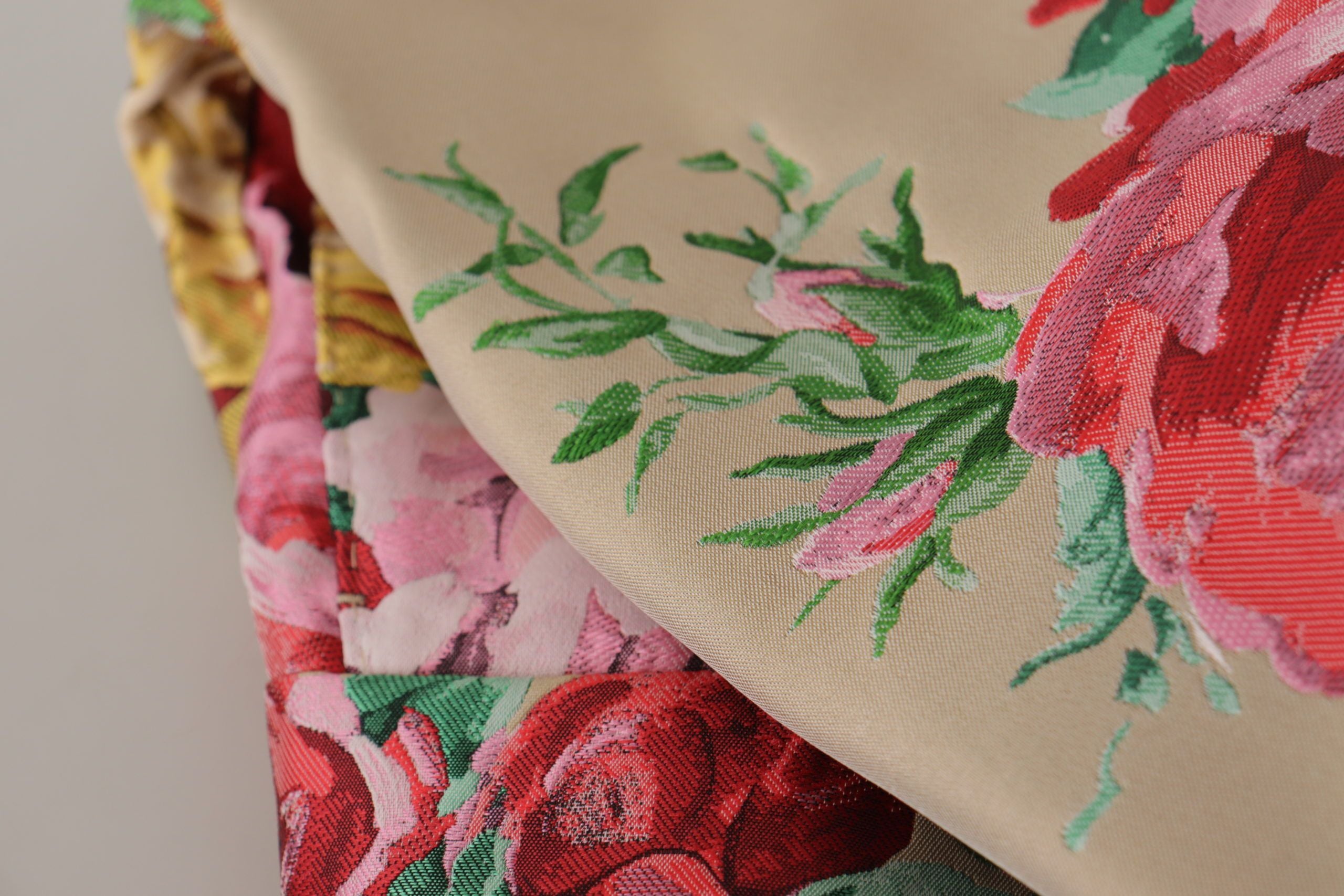 Dolce &amp; Gabbana – Geblümte Anzughose mit hoher Taille