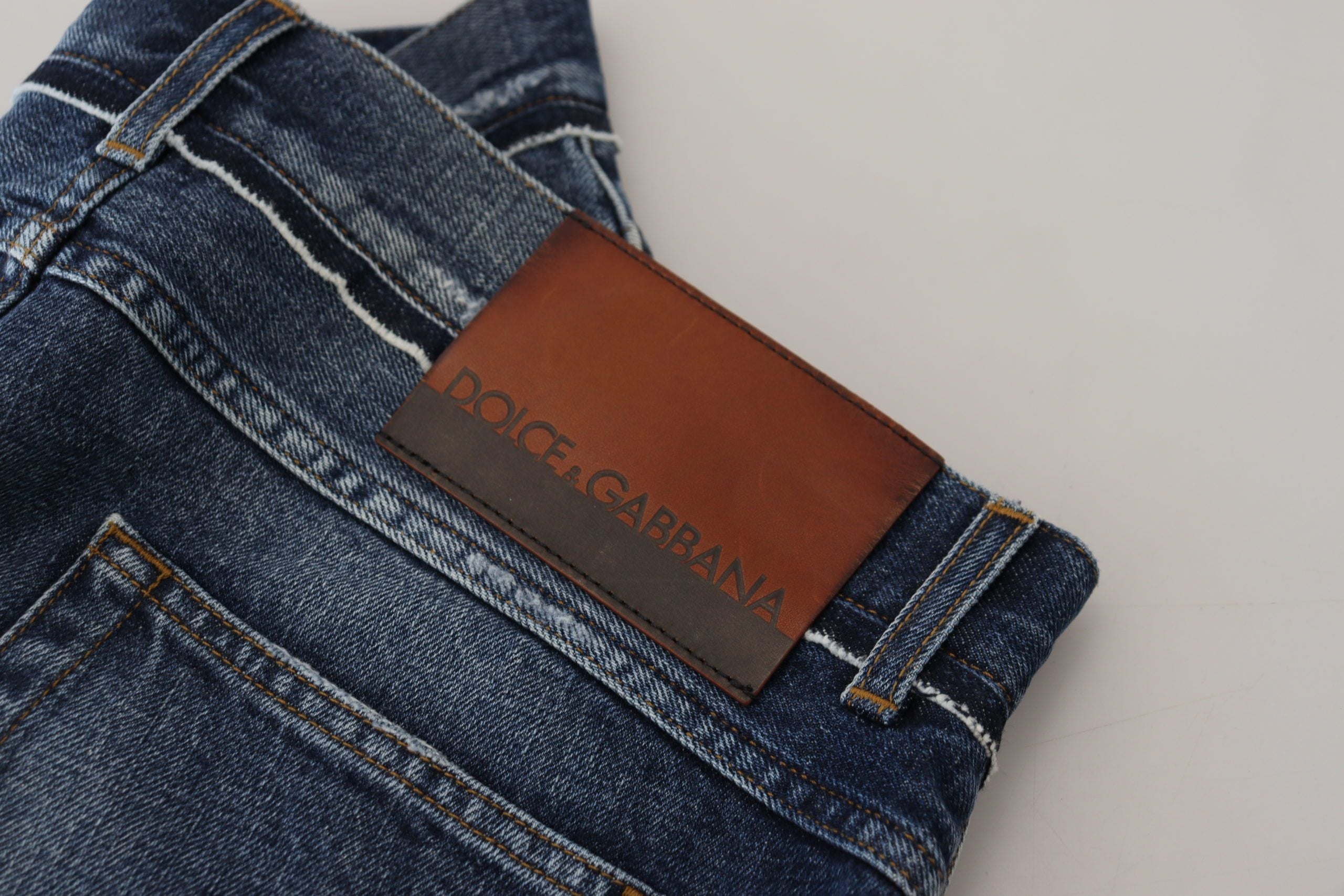 Dolce &amp; Gabbana Elegante Jeans in normaler Passform in blauer Waschung