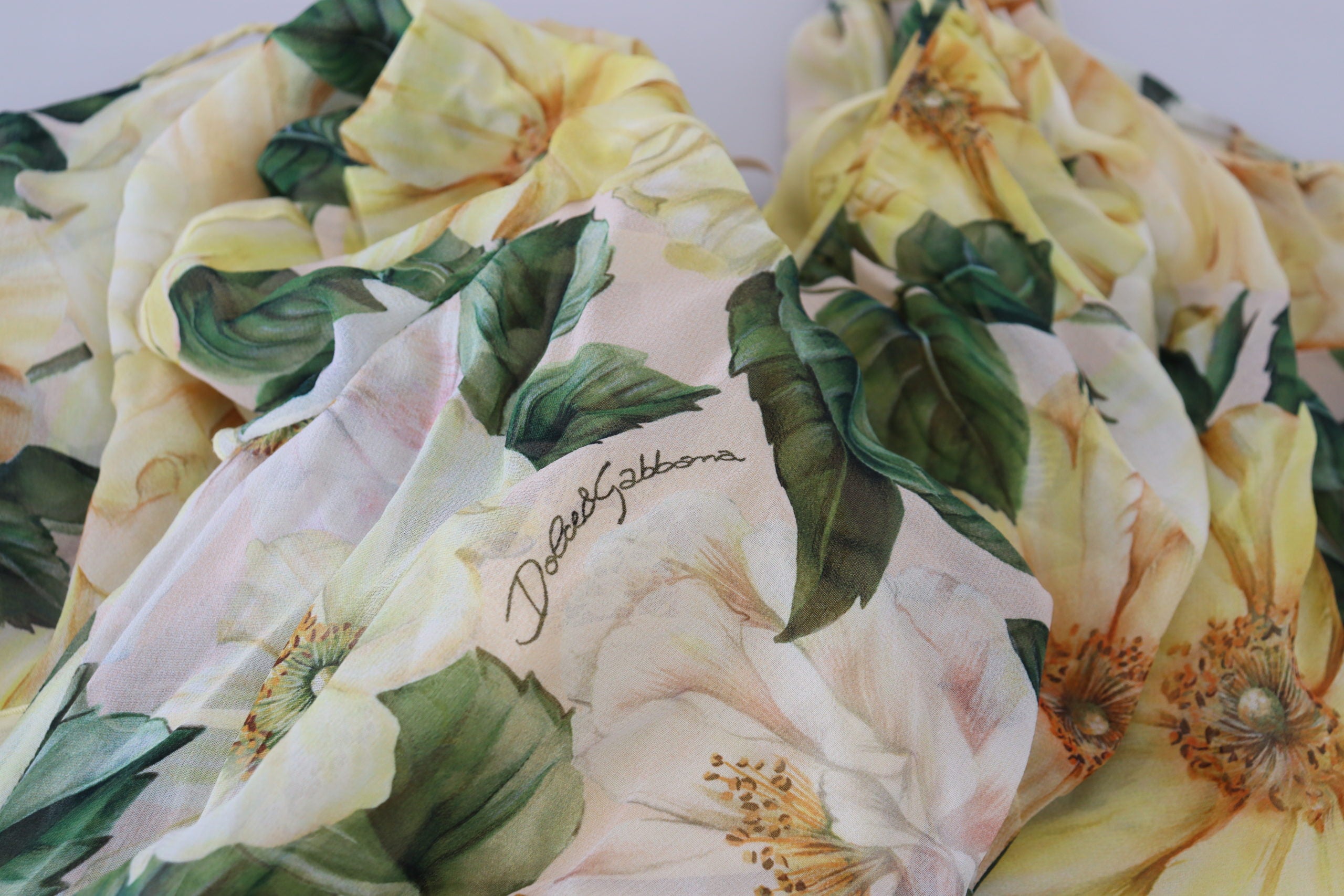 Dolce &amp; Gabbana – Maxikleid aus Seide mit Blumenmuster und Plissee