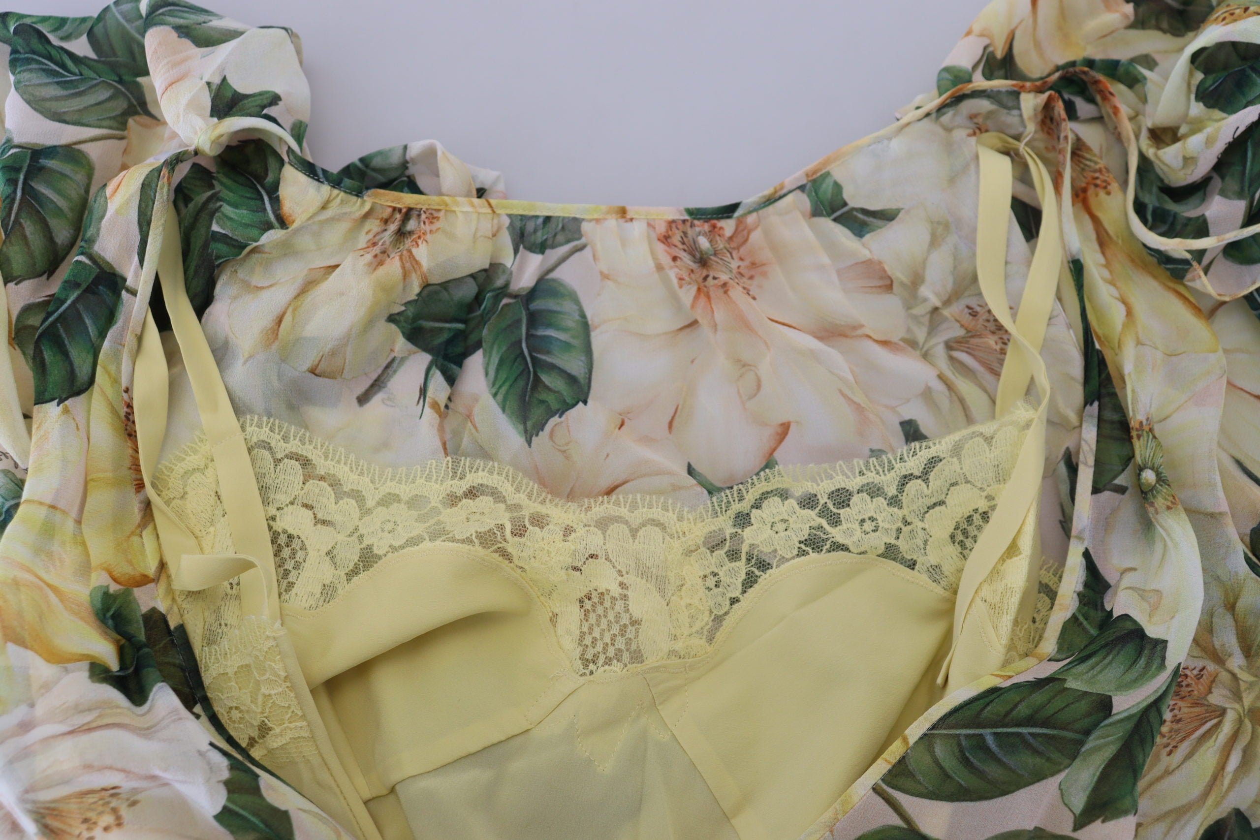 Dolce &amp; Gabbana – Maxikleid aus Seide mit Blumenmuster und Plissee