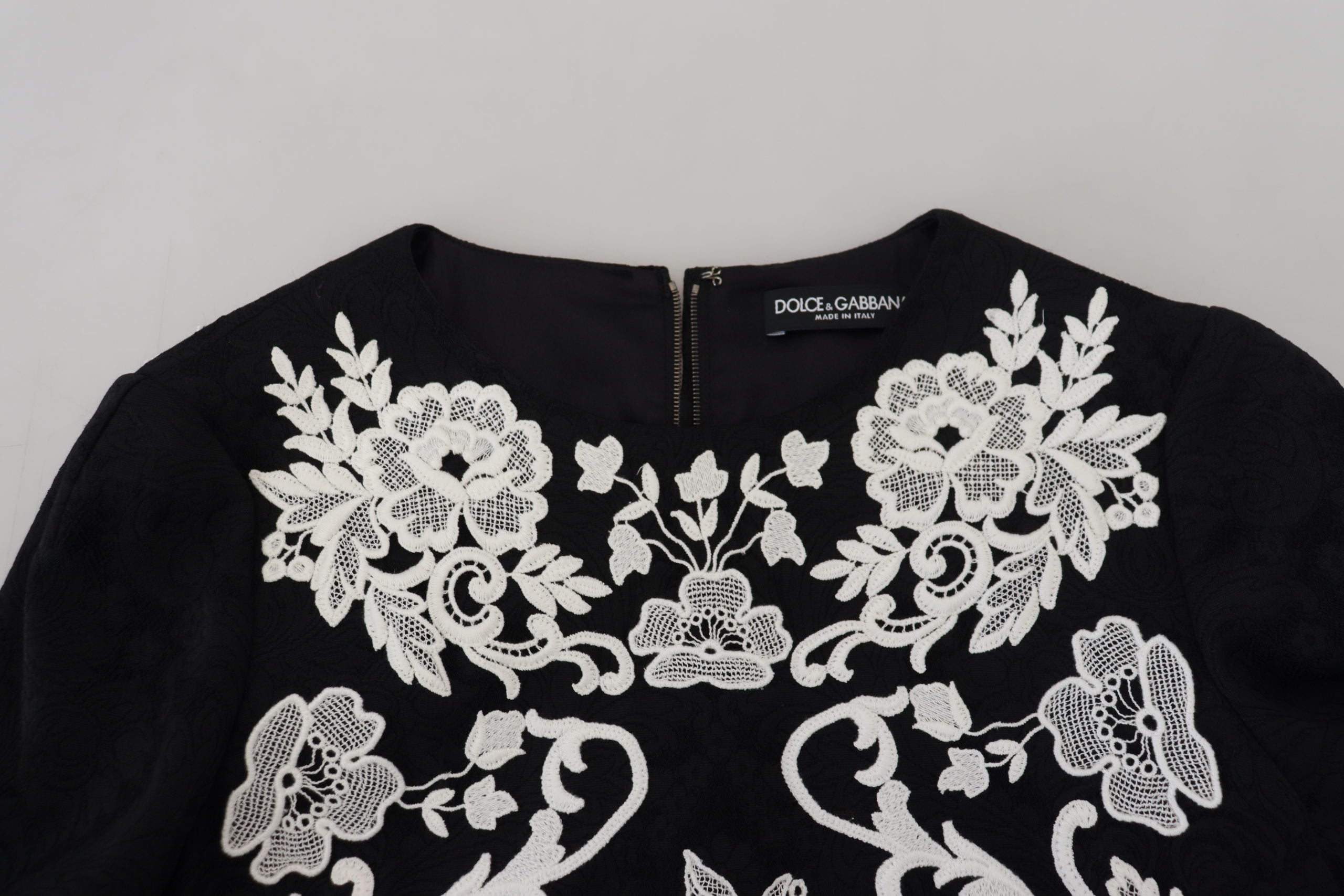 Rochie mini elegantă Dolce &amp; Gabbana neagră, cu model A, și dantelă