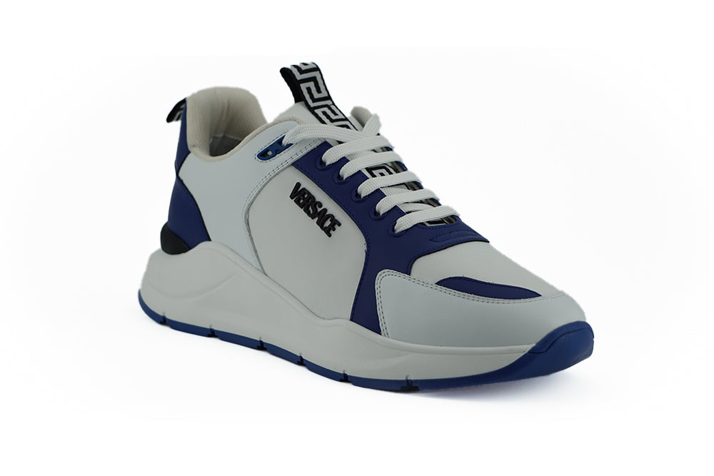 Elegante blau-weiße Ledersneakers von Versace