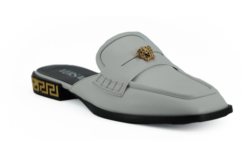 Versace – Elegante flache Pantoletten aus weißem Leder