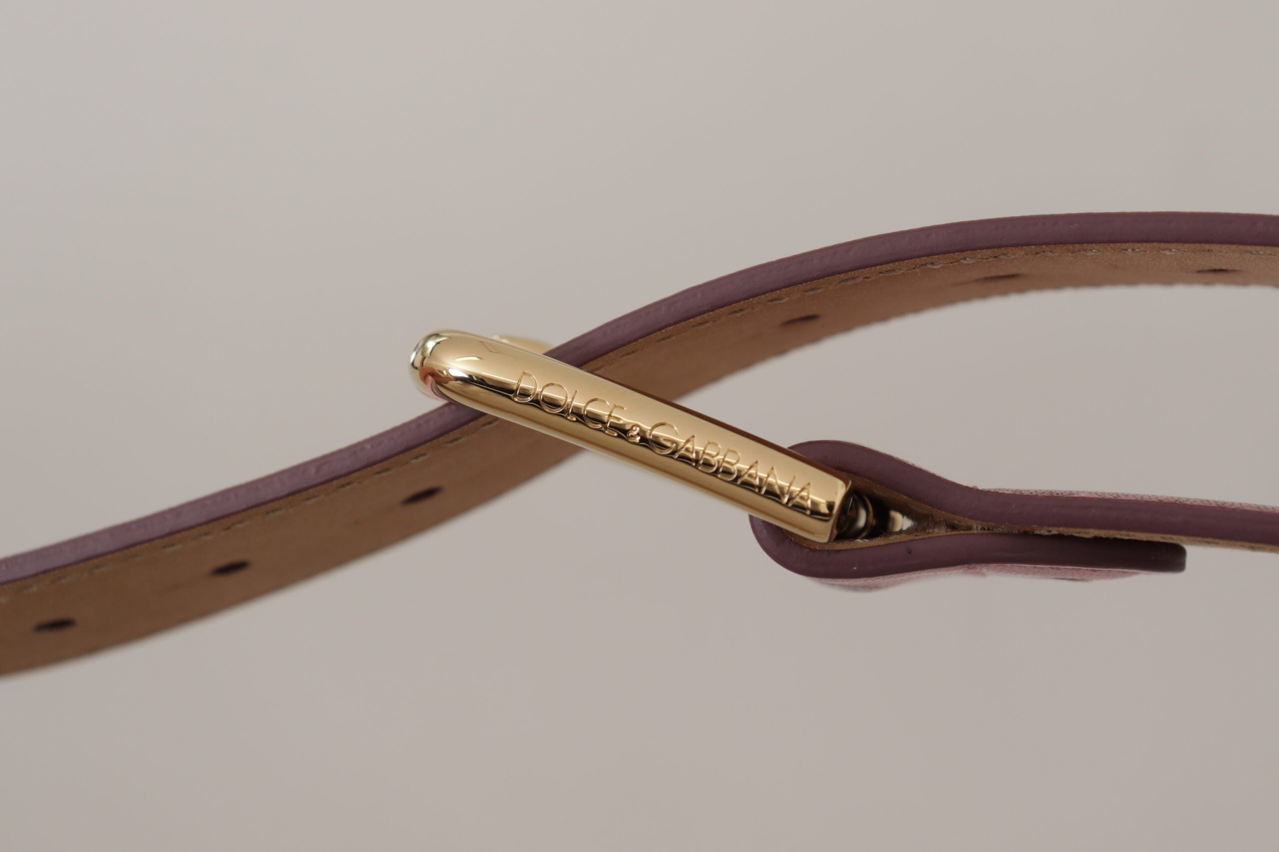 Dolce &amp; Gabbana Eleganter Metallic-Rosa-Ledergürtel