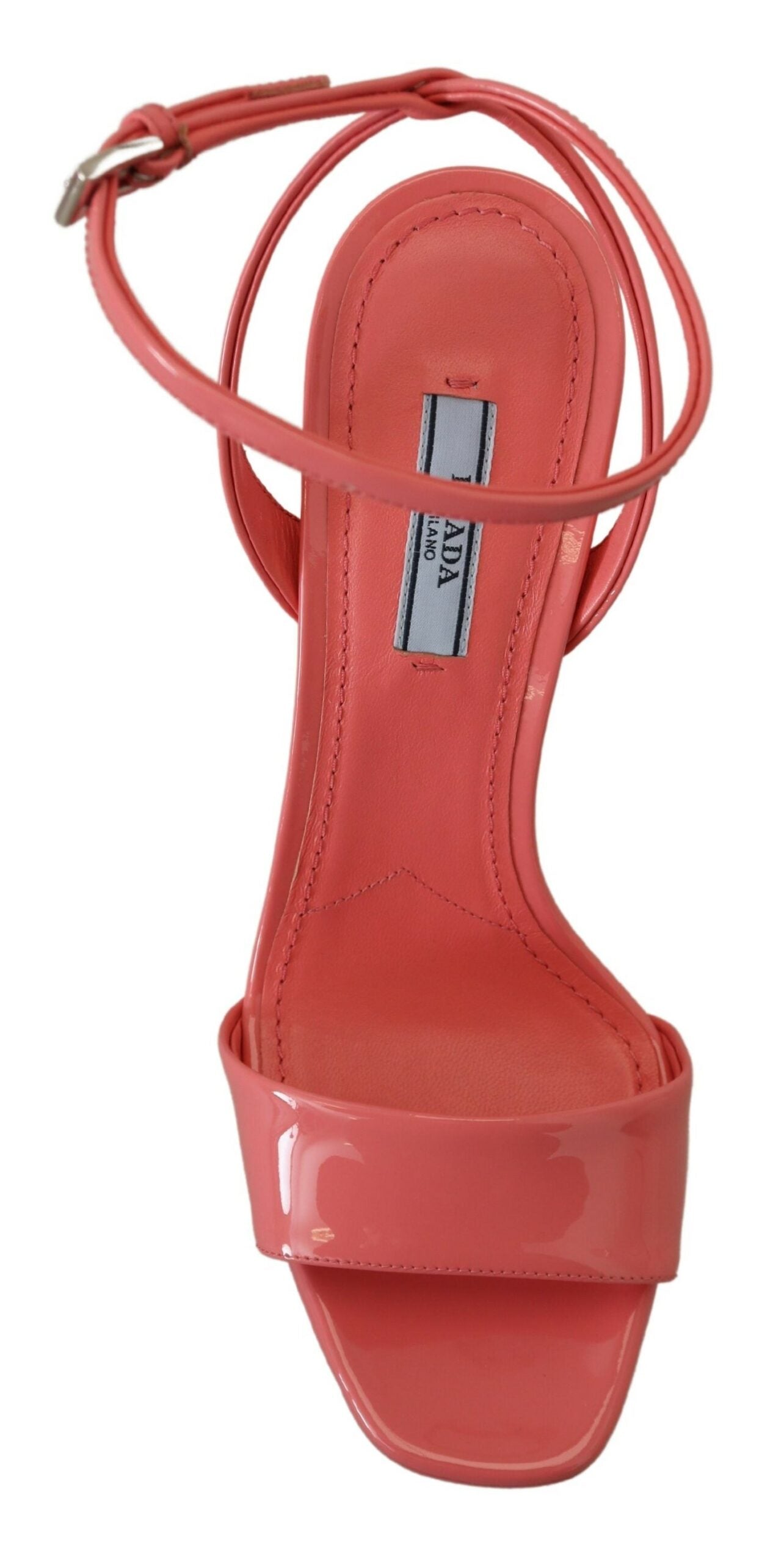 Sandale cu platformă din piele lăcuită Prada Chic roz