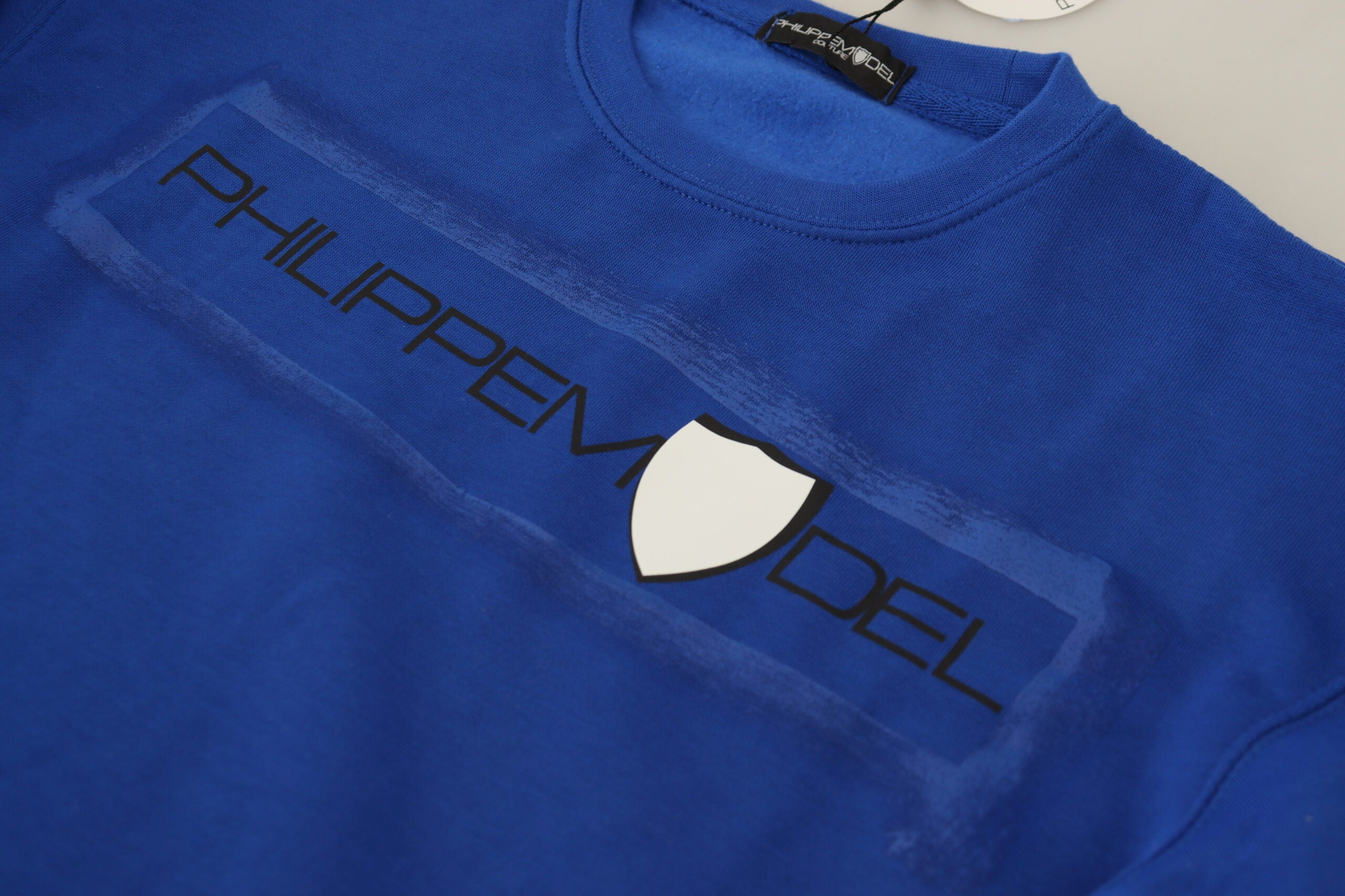 Philippe Model Chic Blau bedruckter Langarmpullover