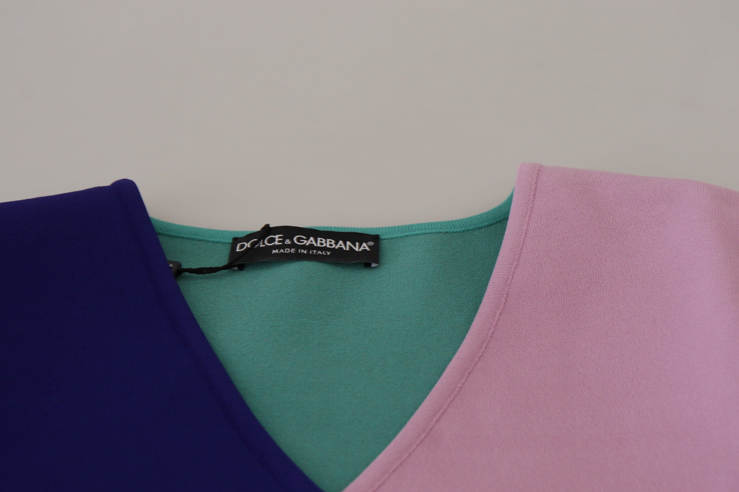 Dolce &amp; Gabbana Schicker mehrfarbiger Pullover mit V-Ausschnitt