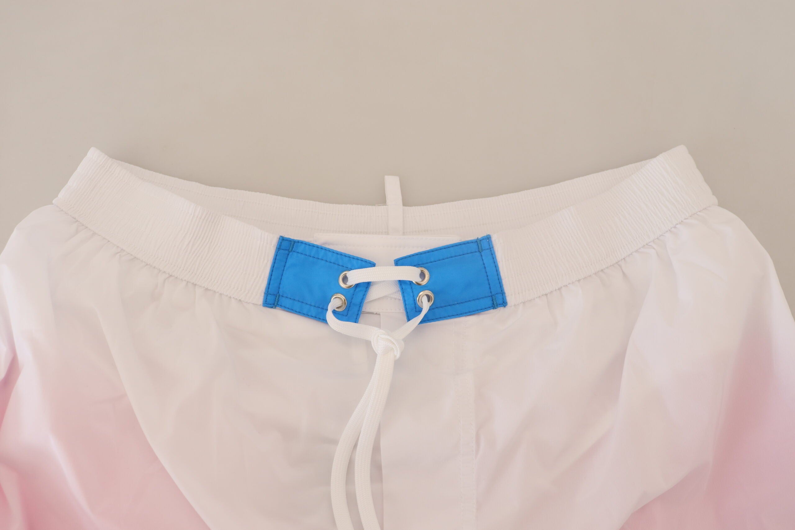 Pantaloni scurți de baie Dsquared² Chic cu imprimeu alb și roz