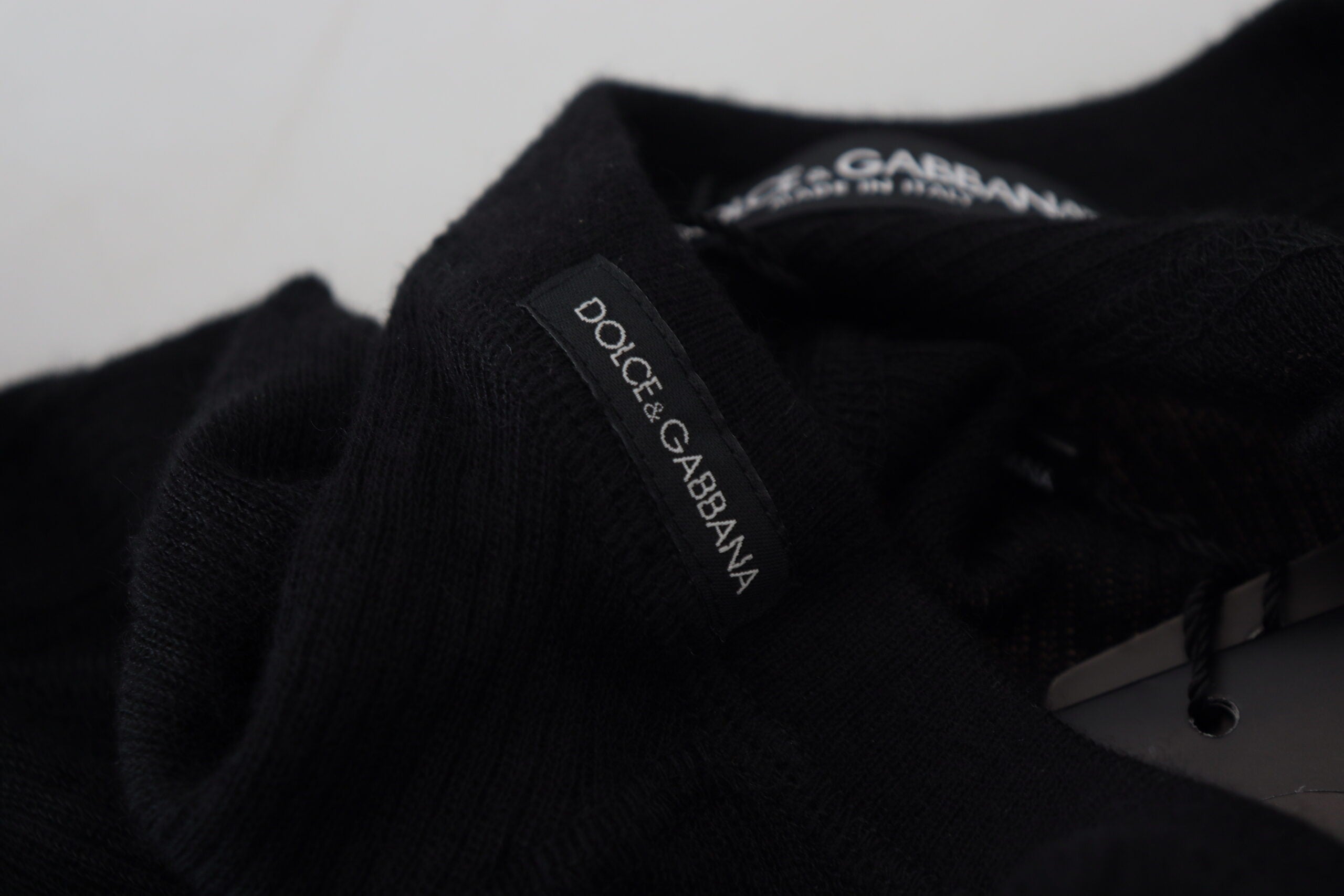 Pulover elegant Dolce &amp; Gabbana din cașmir negru