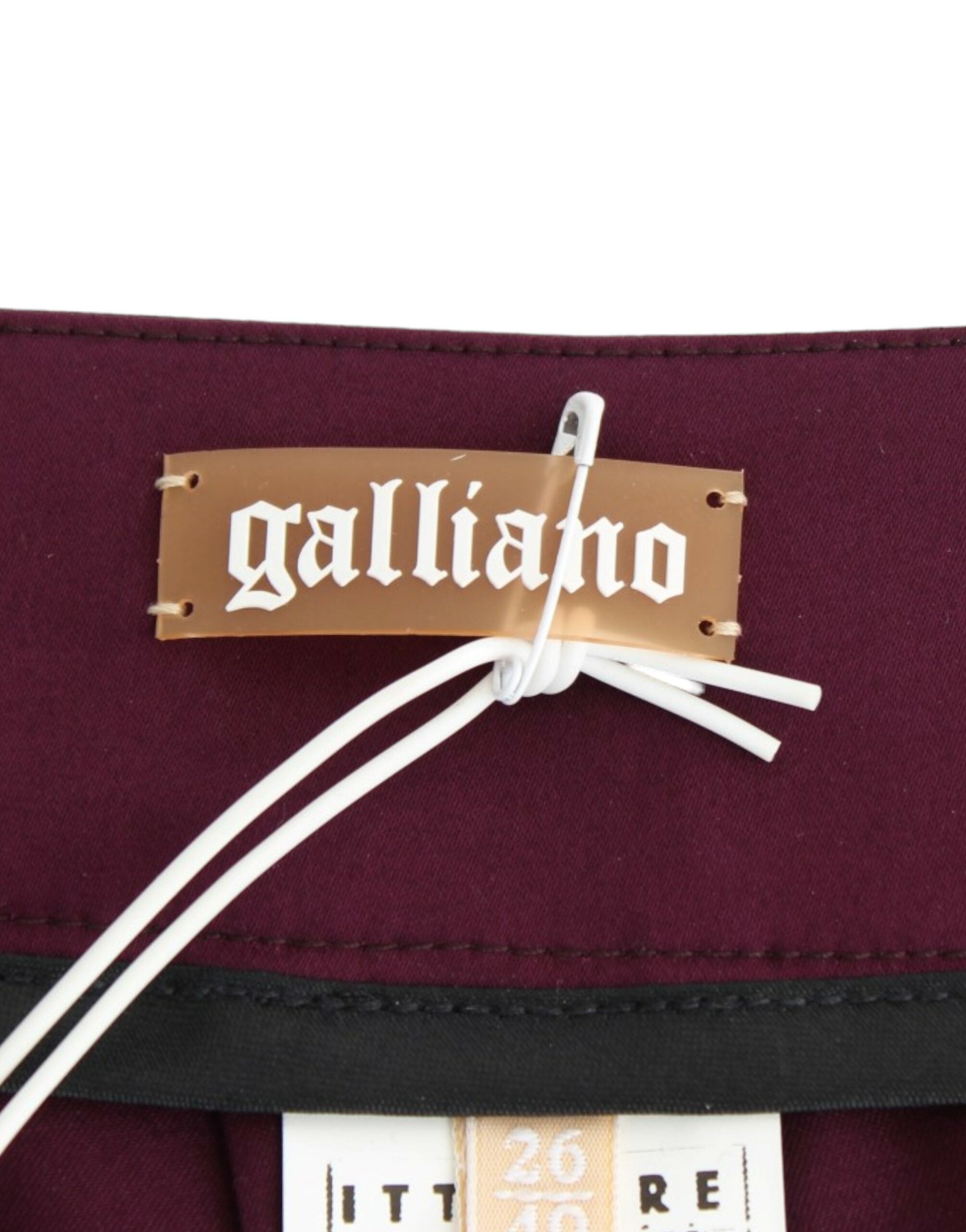 Pantaloni slim eleganți mov de la John Galliano