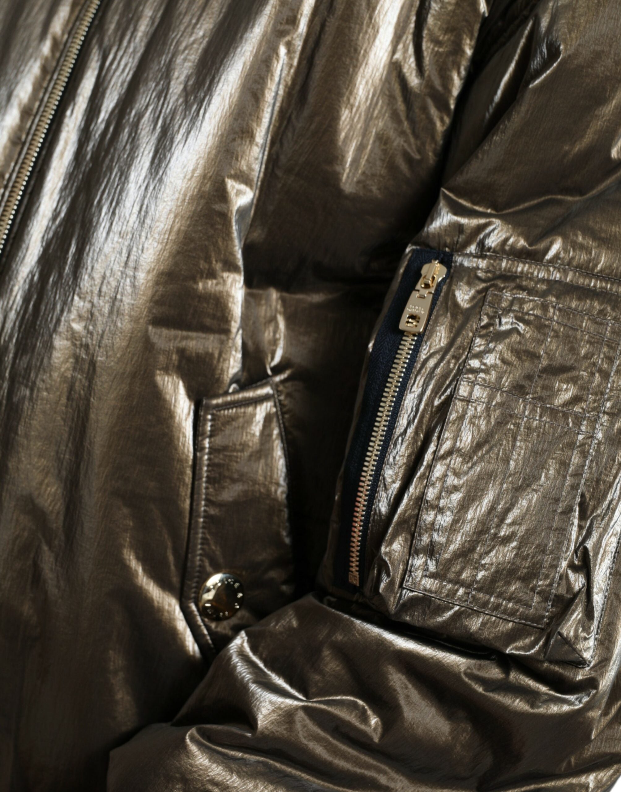 Dolce &amp; Gabbana Elegante Bomberjacke in Bronze