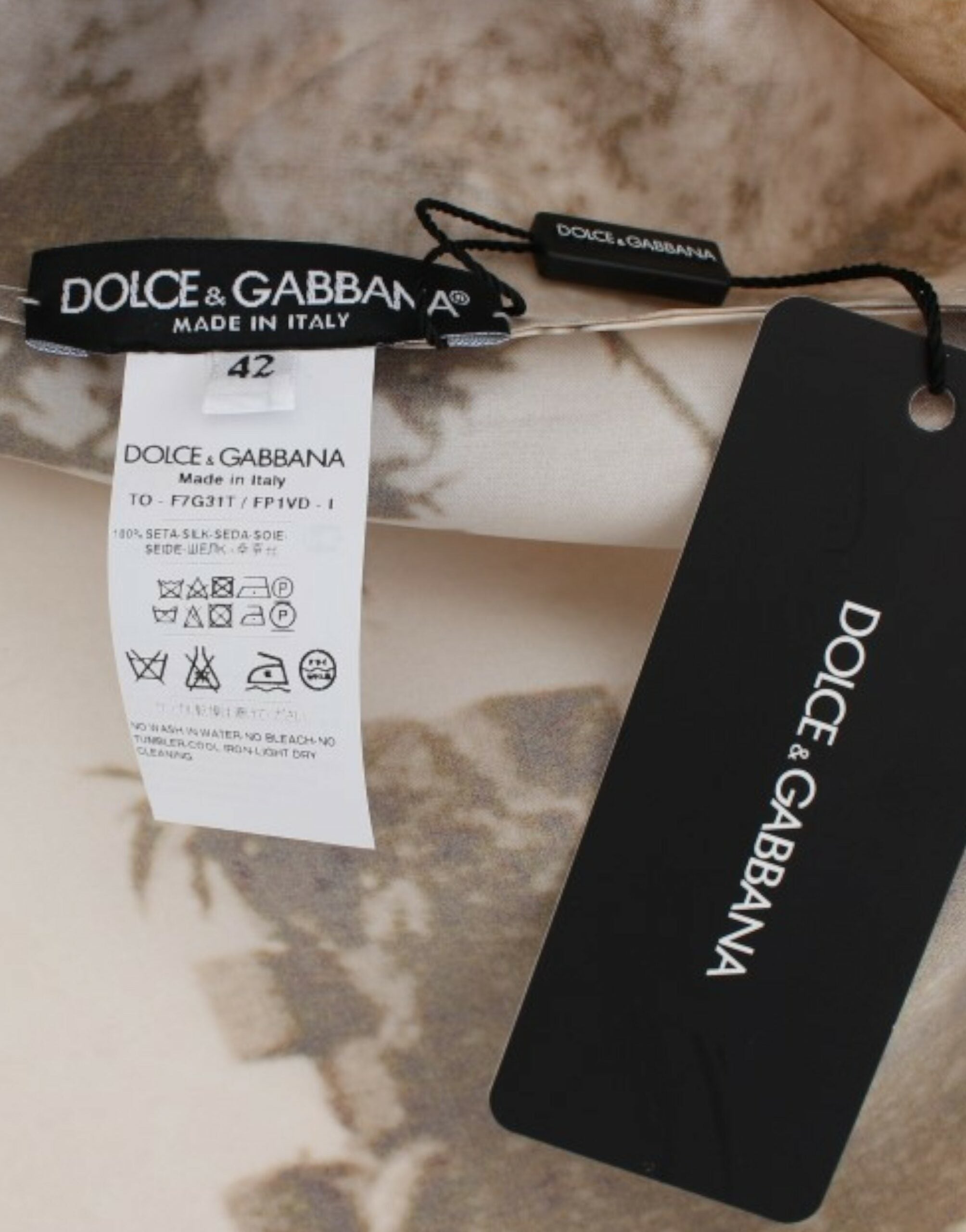 Dolce &amp; Gabbana Seidenbluse mit „Enchanted Sicily Taormina“-Print