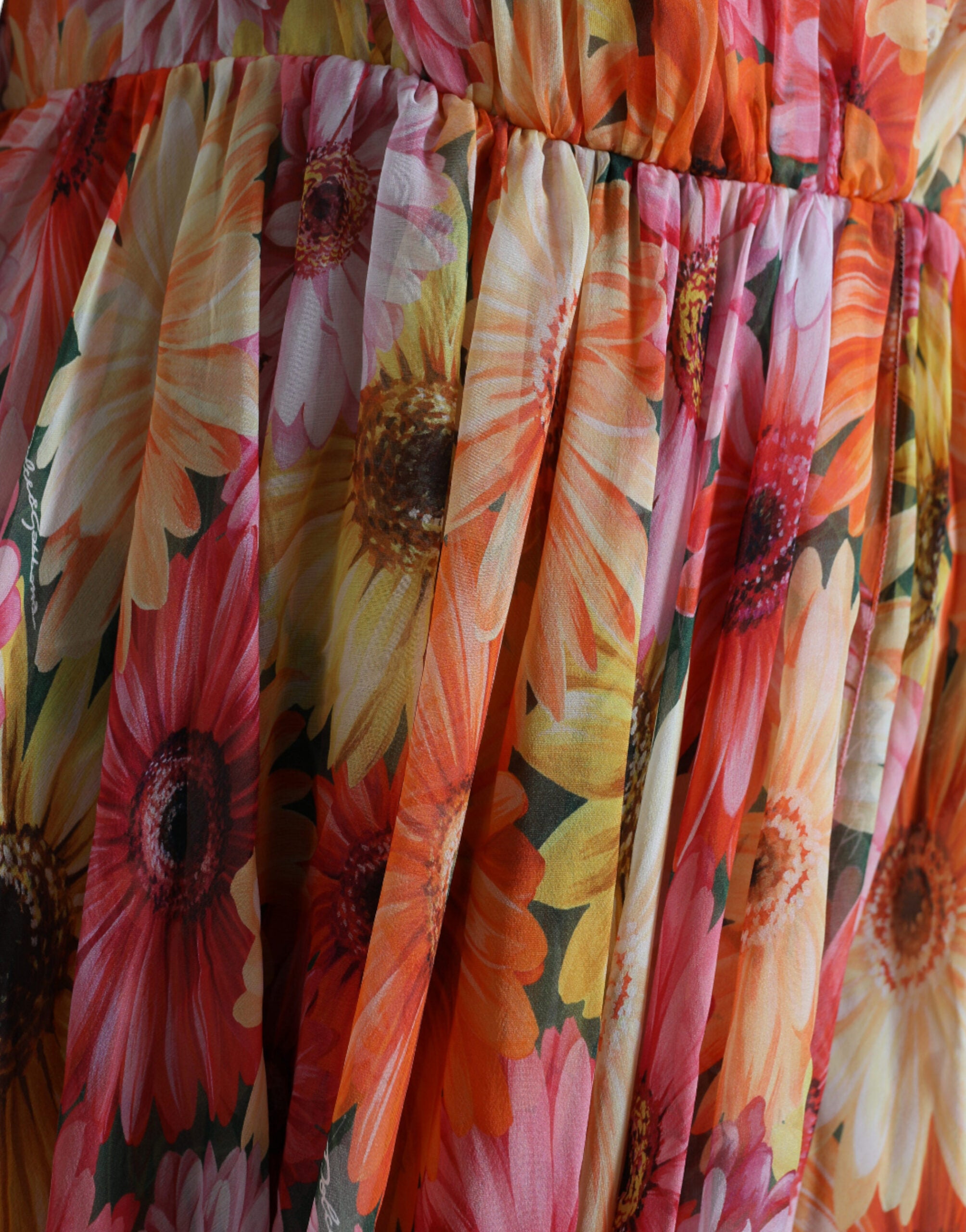Rochie midi elegantă din mătase florală cu decolteu în V Dolce &amp; Gabbana