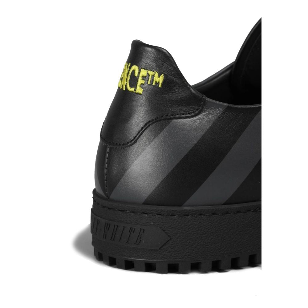 Tenișor Off-White negru din piele de vițel pentru femei