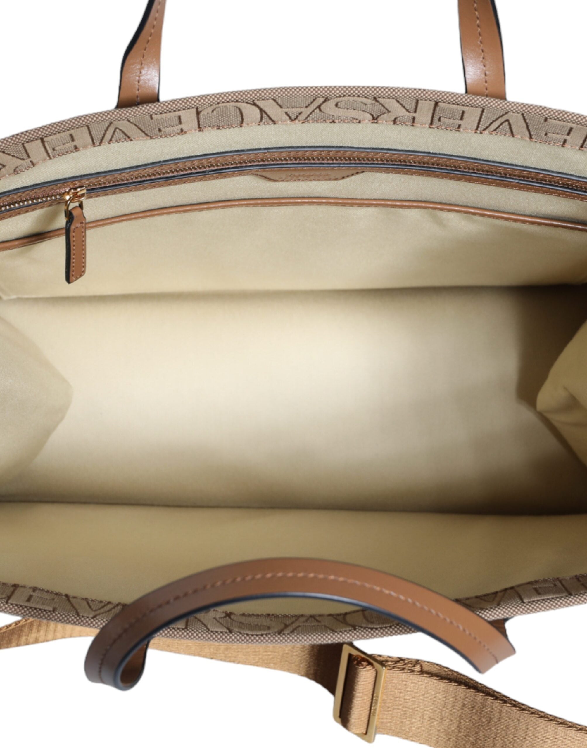 Geantă tote crossbody Versace maro cu mâner superior din piele jacquard și logo