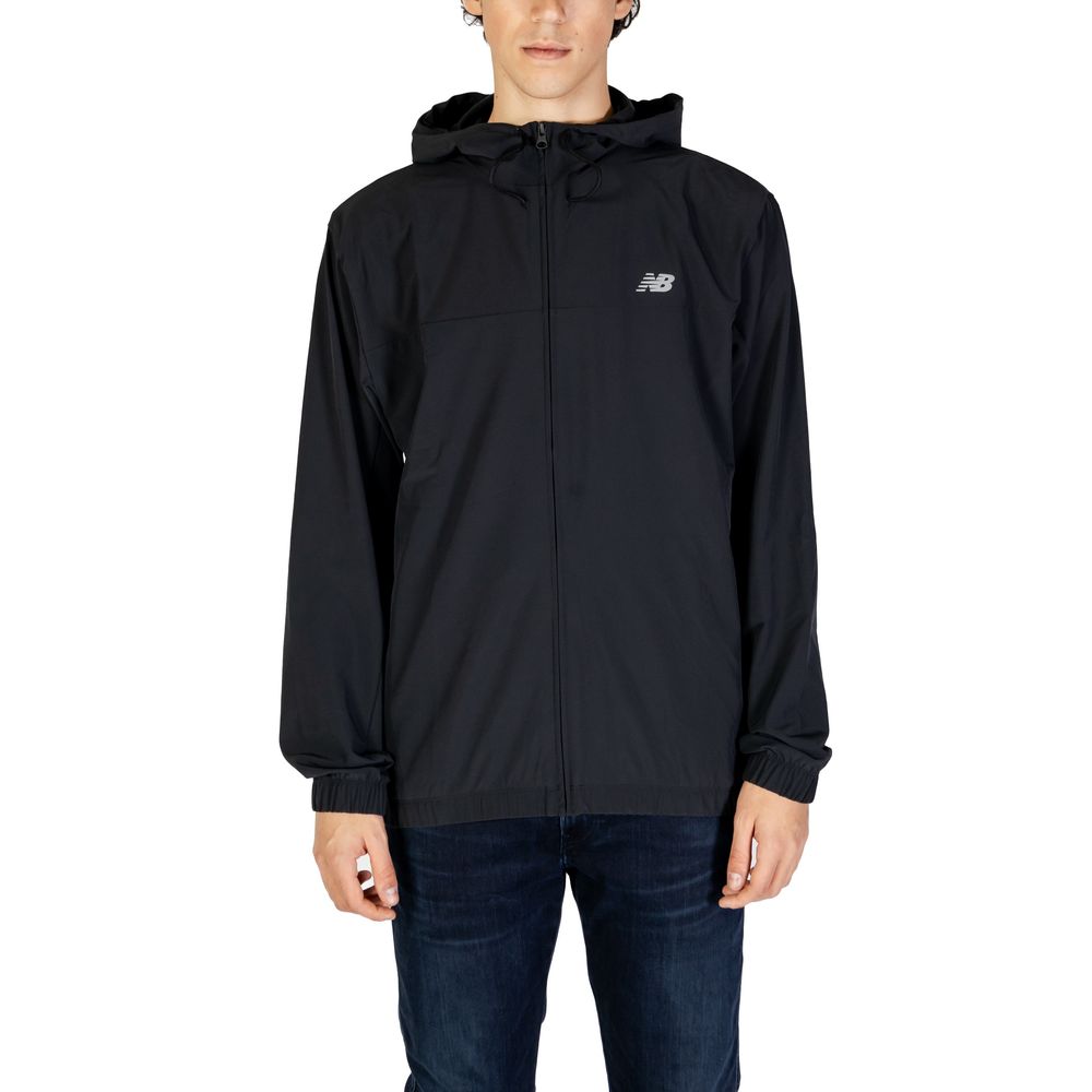 New Balance – Schwarze Jacke aus recyceltem Polyester