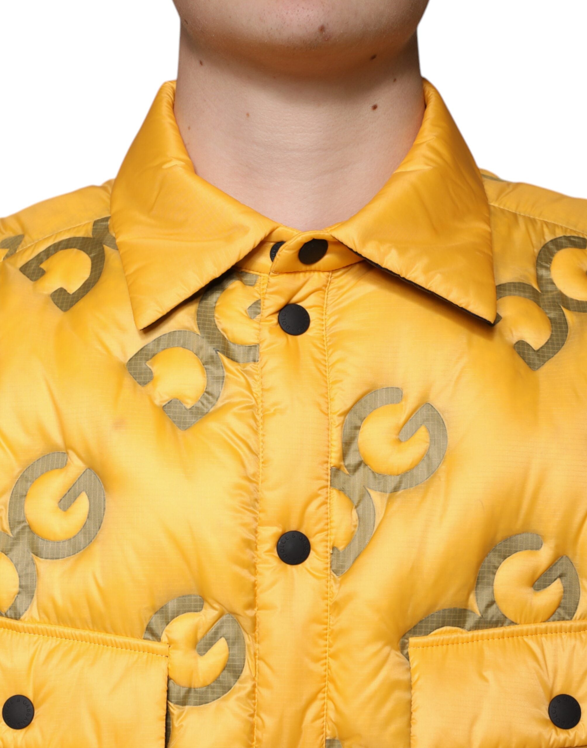 Jachetă Dolce &amp; Gabbana cu logo galben și nasturi