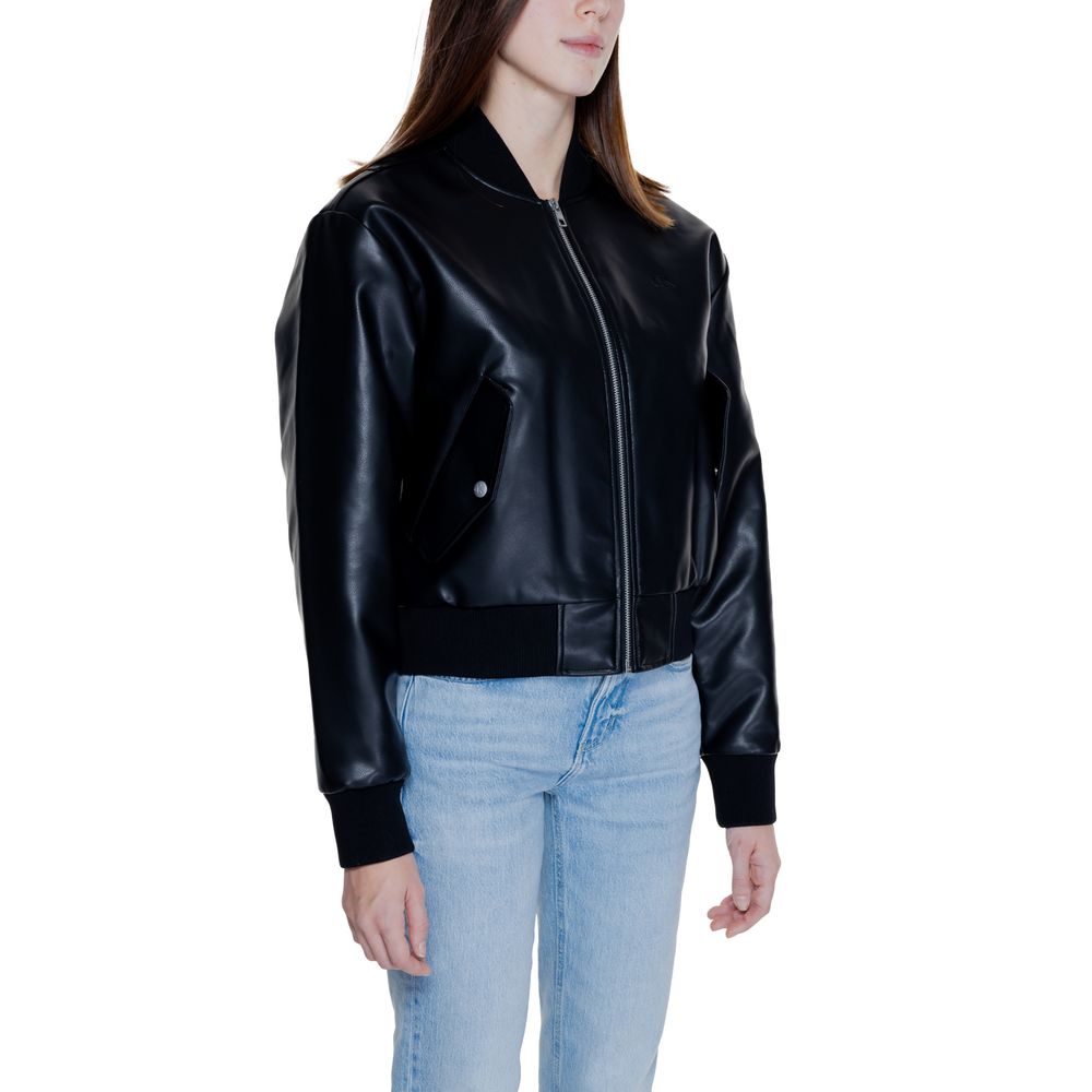 Calvin Klein Jeans – Schwarze Jacken und Mäntel aus Polyethylen