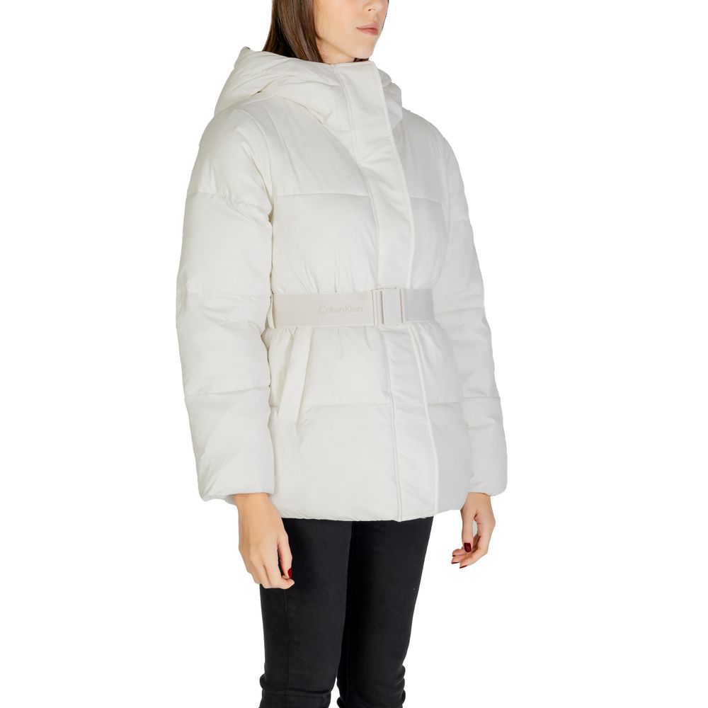 Calvin Klein Jeans – Cremefarbene Nylonjacken und -mäntel