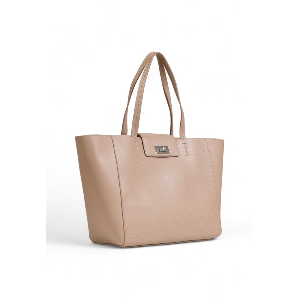 Geantă de mână Calvin Klein bej din poliester reciclat
