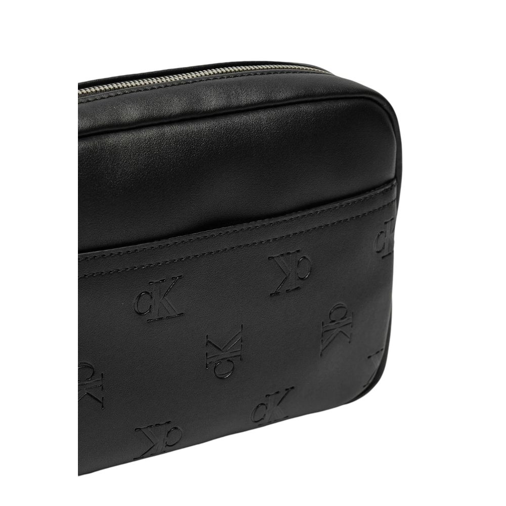 Calvin Klein Jeans Schwarzes Polyethylen-Gepäck und Reisegepäck