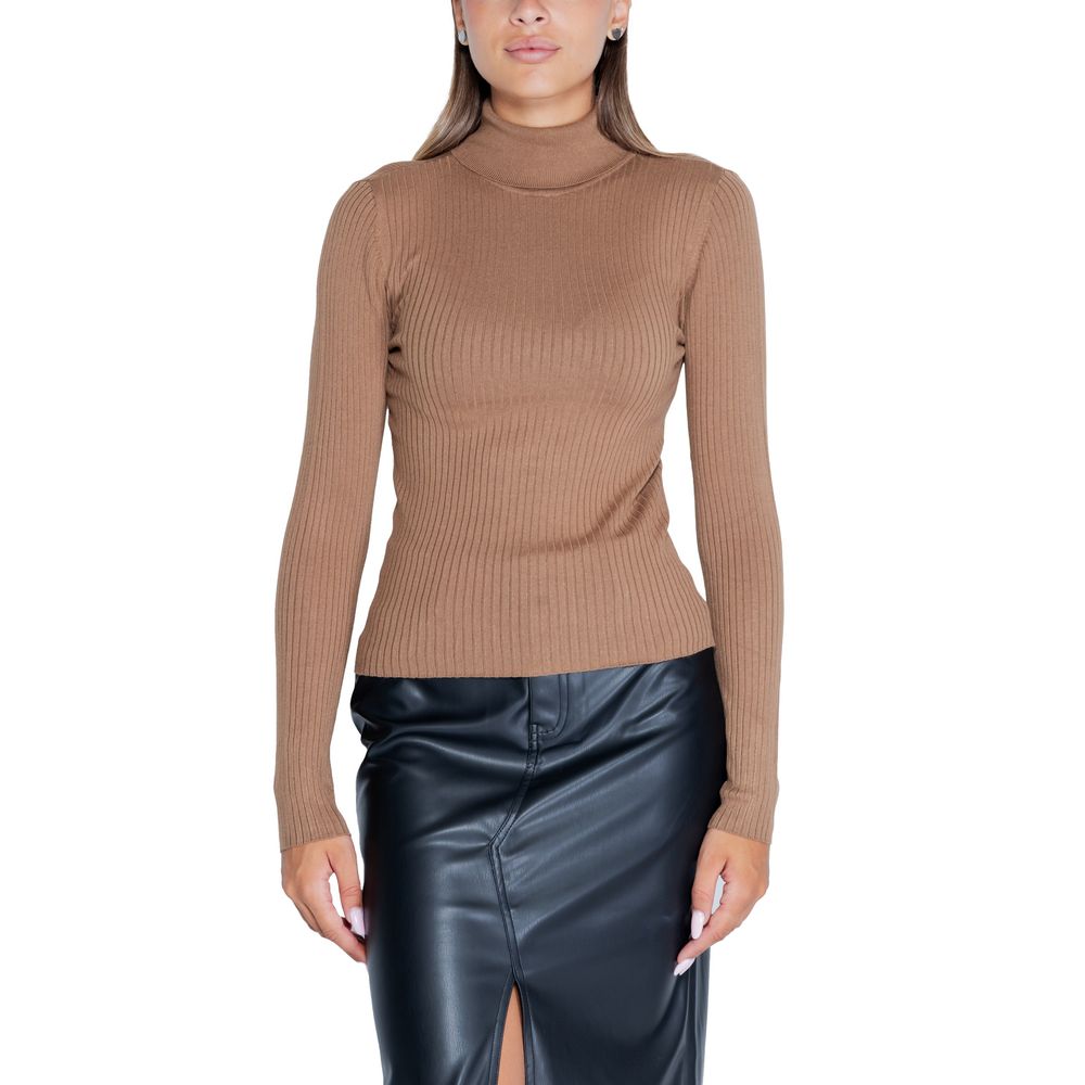 Jacqueline De Yong Topuri și tricou maro din viscoză