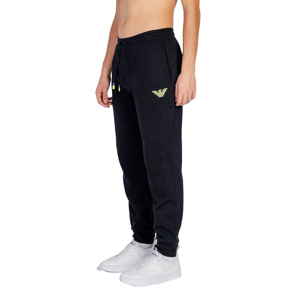 Lenjerie intimă Emporio Armani, blugi și pantaloni negri din bumbac